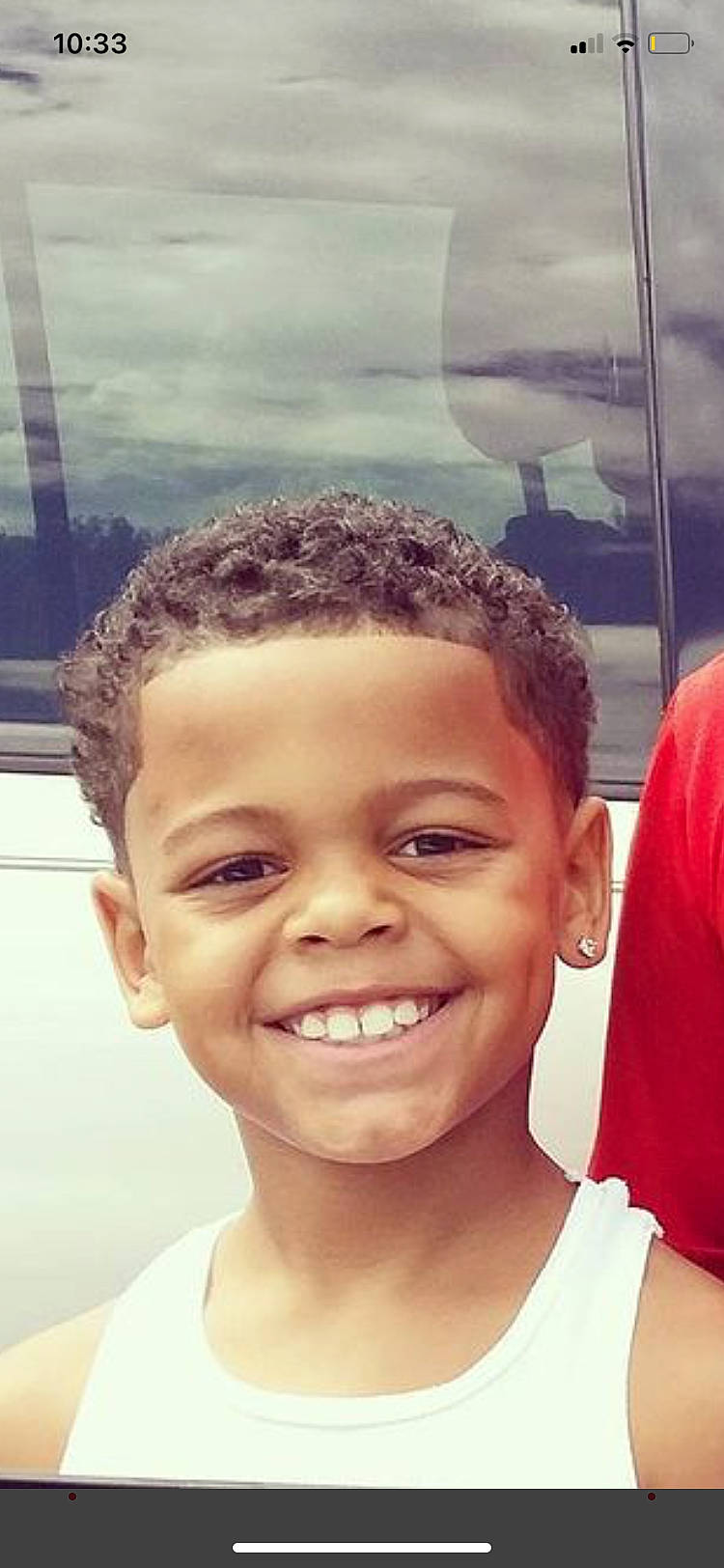 Dale is registered to the contest to win money with this photo: cheek, chin, cool, ear, eyebrow, eyelash, forehead, fun, happy, iris, jaw, joy, leisure, lip, mouth, neck, nose, person, smile, summer