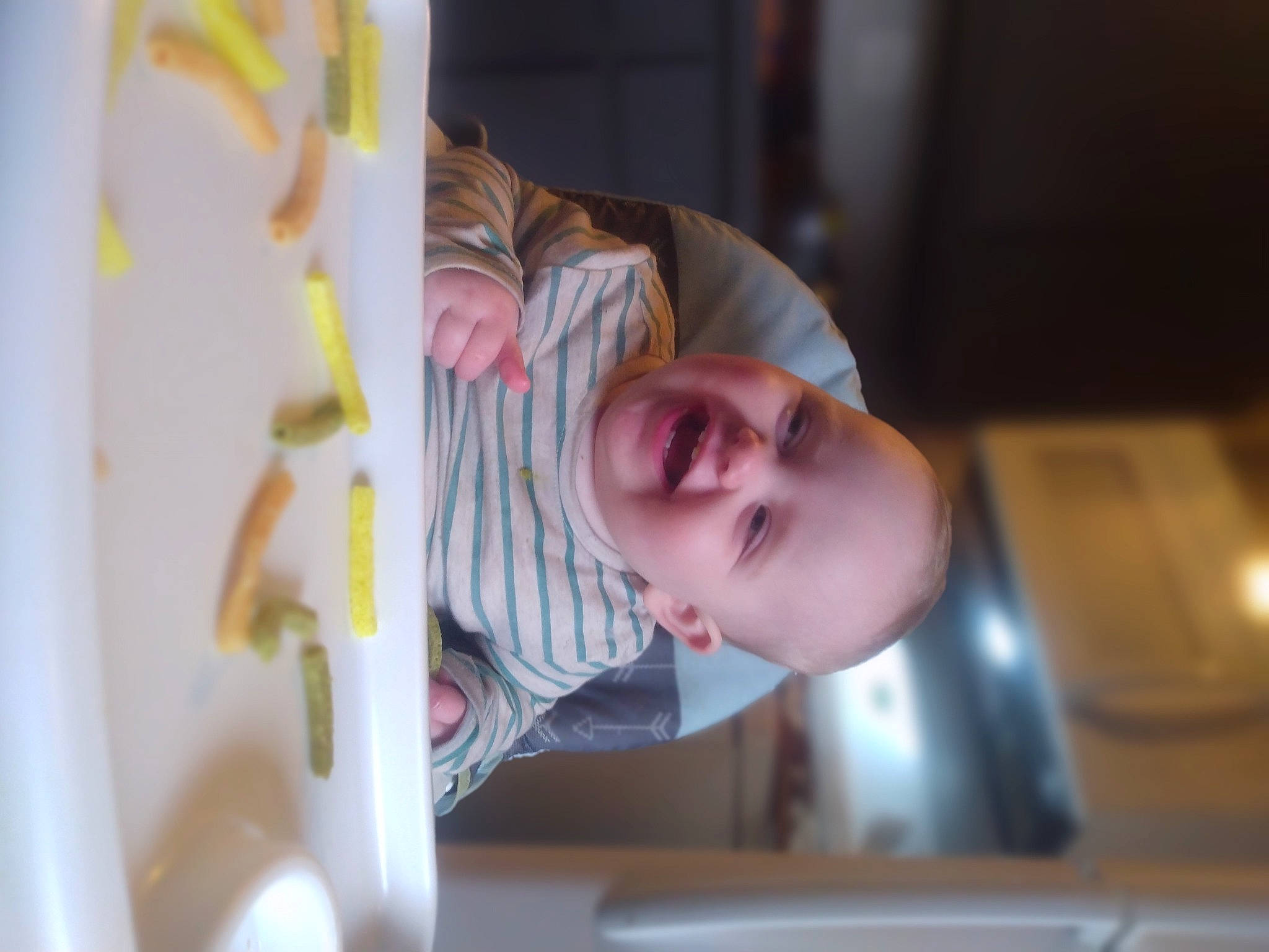 Astrid is registered to the contest to win money with this photo: baby, baby_products, baby_safety, baby_toddler_clothing, child, comfort, fun, infant_bed, joy, person, room, smile, textile, toddler, wood