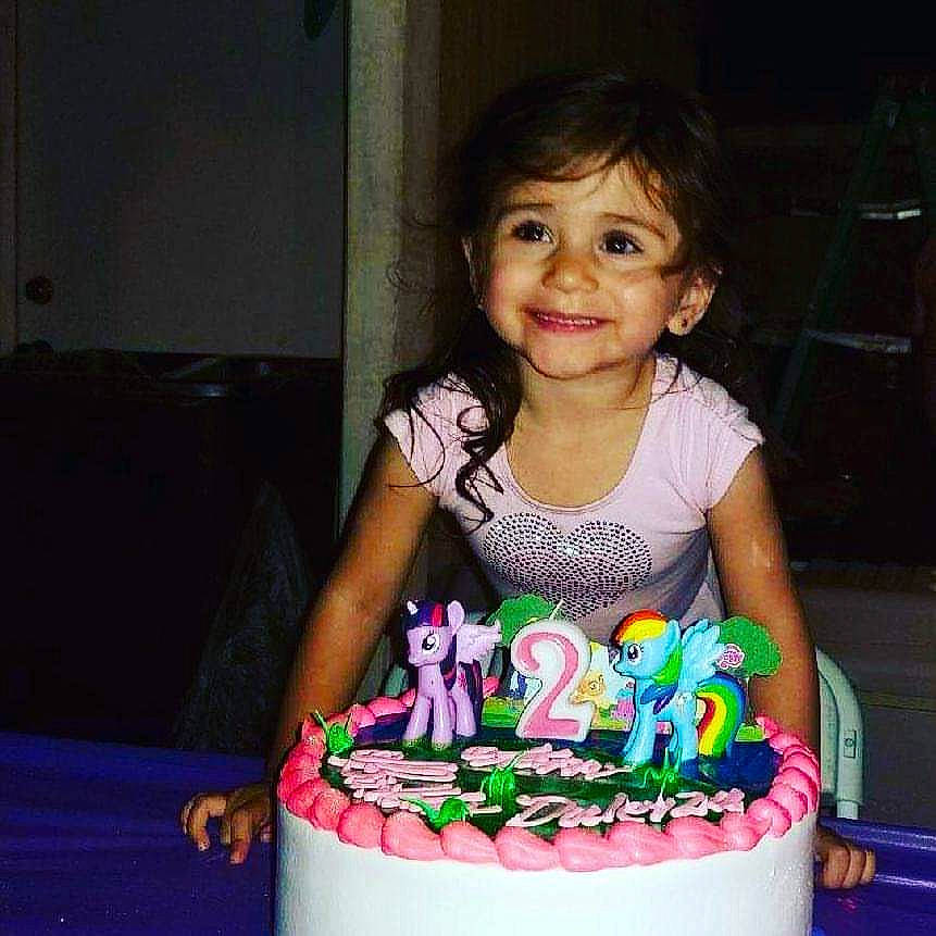 Daleyza is registered to the contest to win money with this photo: baked_goods, beauty, birthday, birthday_cake, birthday_candle, birthday_party, buttercream, cake, cake_decorating, cake_decorating_supply, candle, cuisine, dessert, dress, food, fun, happy, joy, person, smile