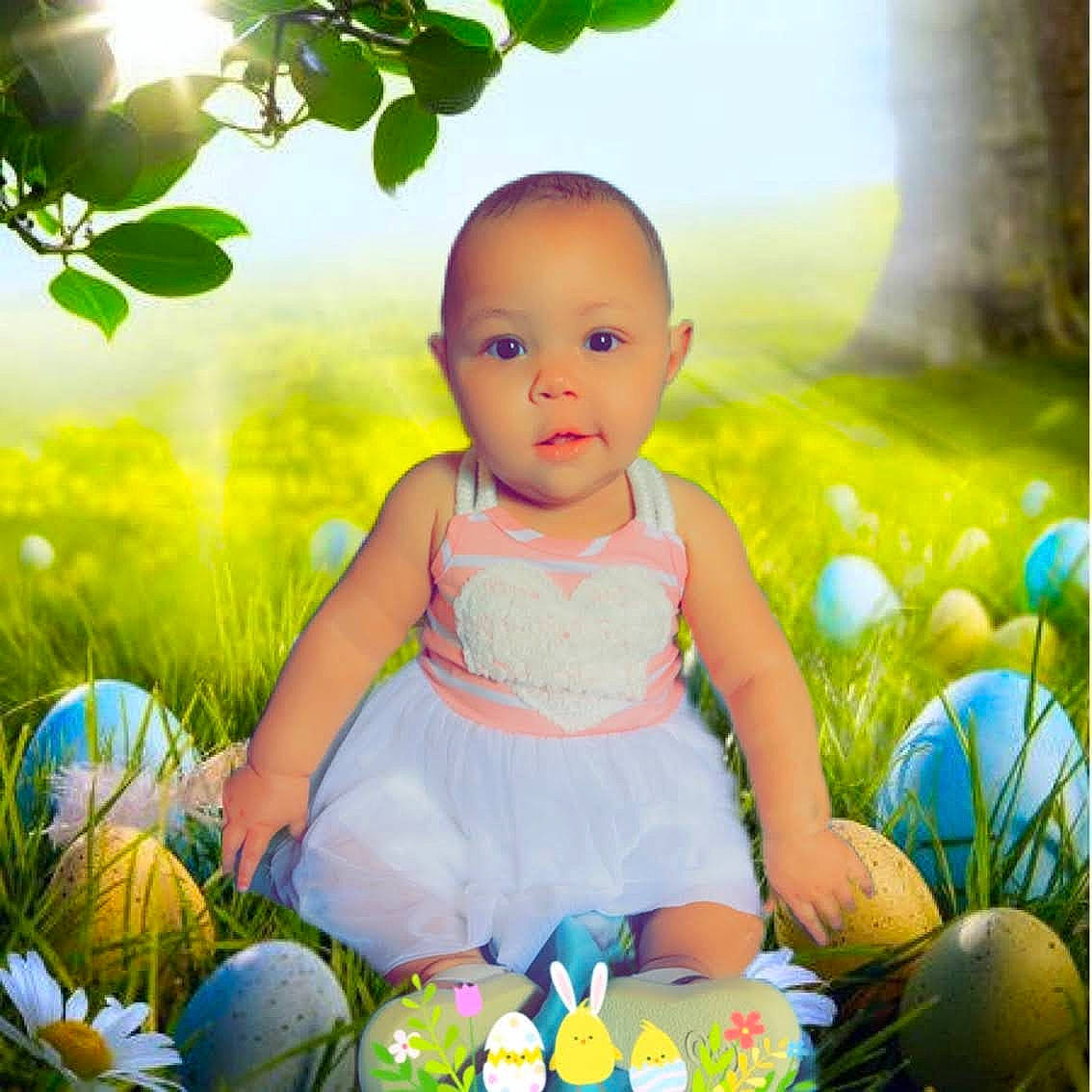 Kahlani is registered to the contest to win money with this photo: baby_toddler_clothing, flash_photography, fun, grass, green, happy, leaf, leisure, morning, natural_environment, nature, people_in_nature, person, photograph, plant, playing_with_kids, skin, sky, summer, sunlight