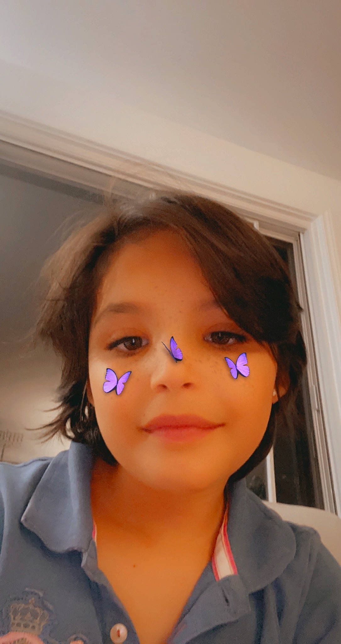 Maëly a rejoint le concours — aidez-le/la à gagner de superbes lots ! blond, brown_hair, cheek, electric_blue, eyebrow, eyelash, eyewear, fashion_design, forehead, formal_wear, fun, hair_coloring, jaw, layered_hair, lip, lipstick, long_hair, neck, nose, person