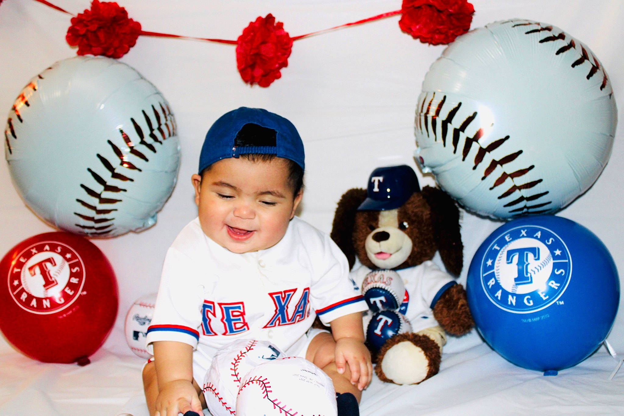 Ryan Eli joined the competition — help win amazing prizes! ball_game, baseball, blue, facial_expression, font, fun, gesture, happy, mammal, people, person, photograph, player, playing_sports, product, red, smile, sports, team, team_sport