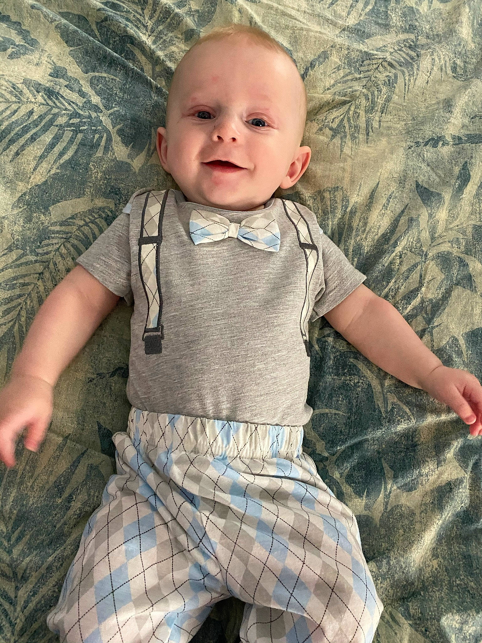 Ashtyn joined the competition — help win amazing prizes! arm, azure, baby_toddler_clothing, cheek, eye, face, facial_expression, hairstyle, happy, head, iris, leg, organ, people_in_nature, person, skin, sleeve, smile, standing, t_shirt