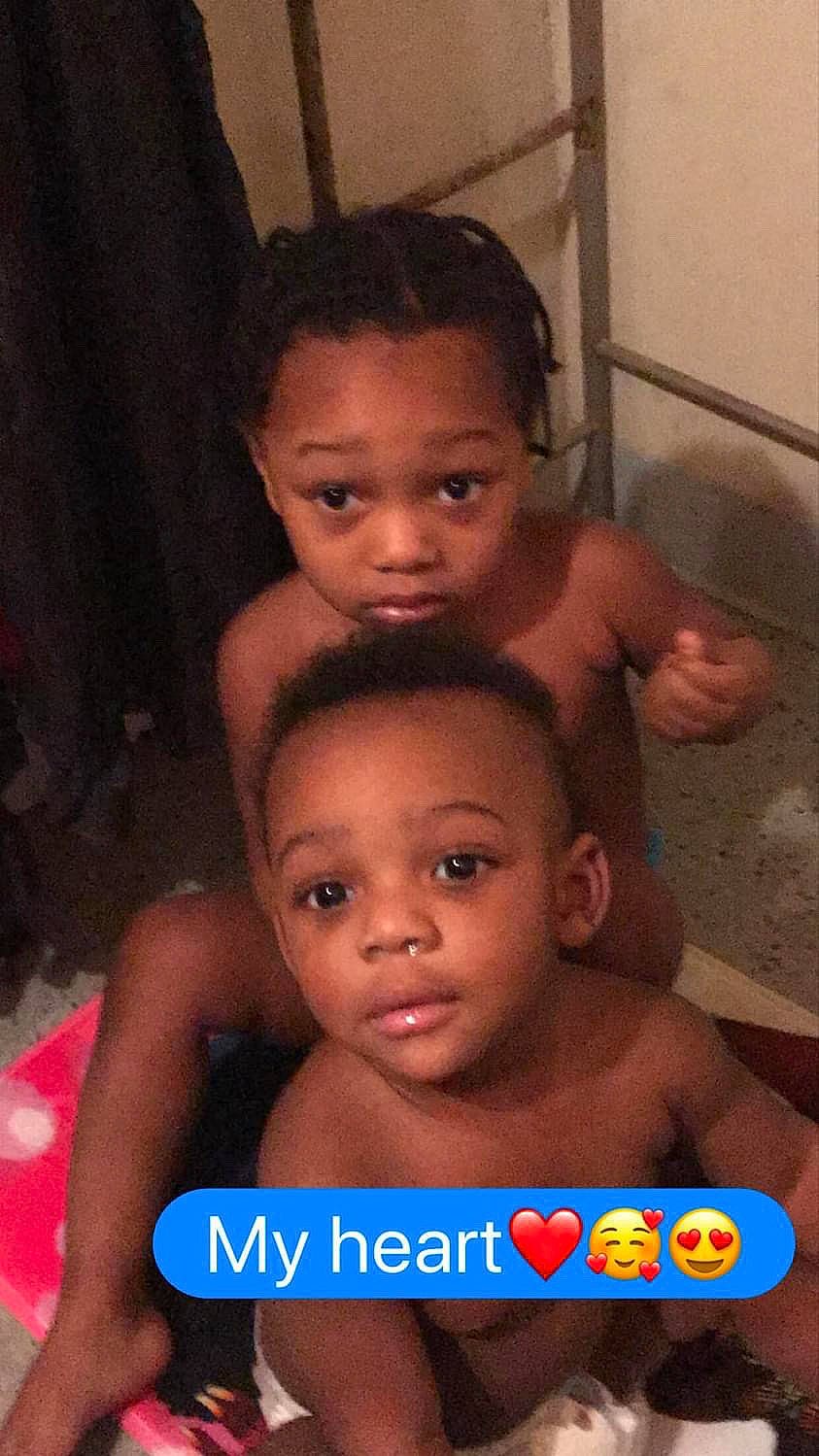 Aamir is registered to the contest to win money with this photo: bathing, black_hair, child, eyebrow, face, forehead, head, human, nose, person, photo_caption, smile, toddler