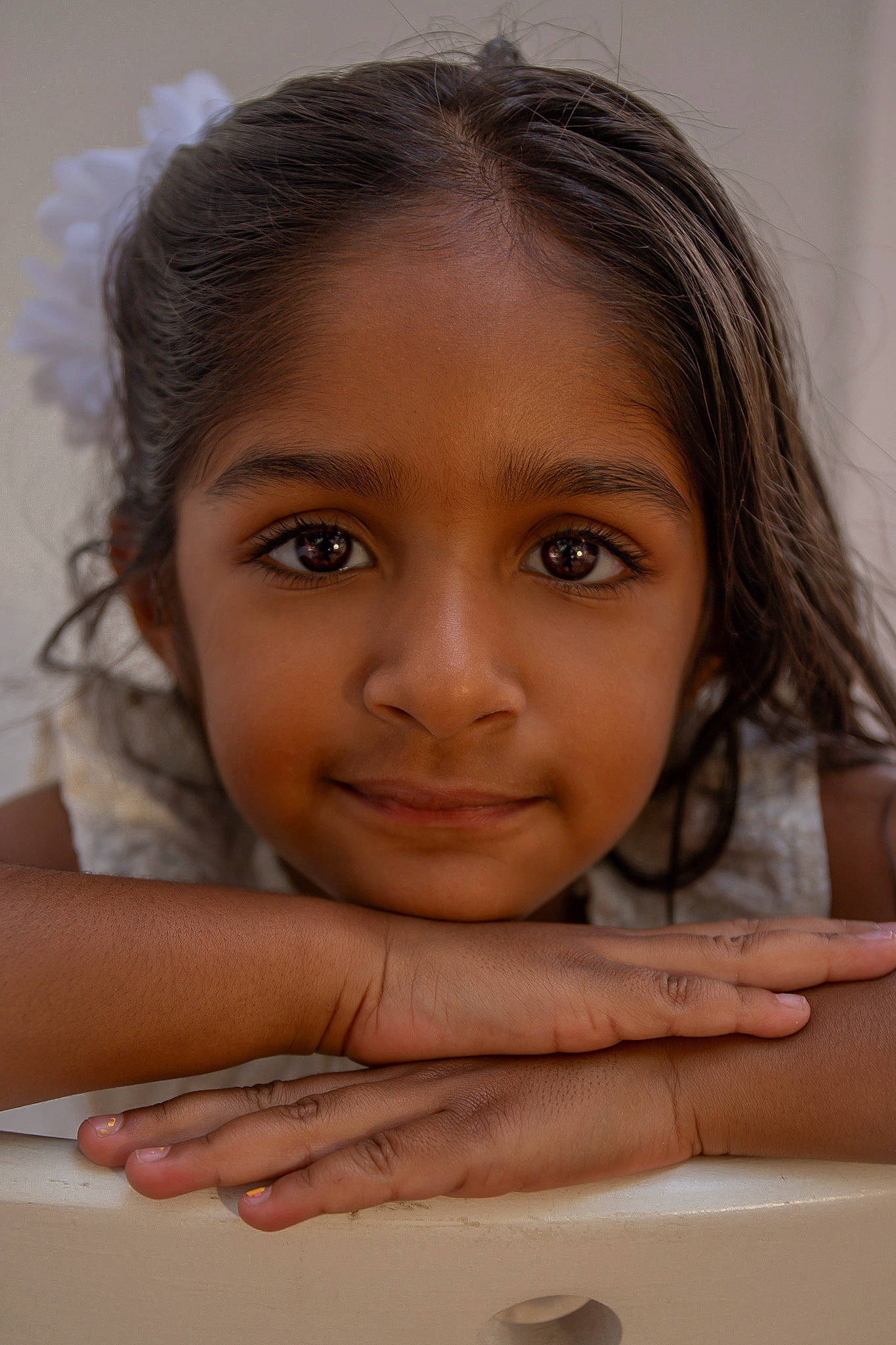 Lorene participe au concours pour gagner de l'argent avec cette photo : adaptation, beauty, black_hair, cheek, chin, close_up, eye, eyebrow, eyelash, flash_photography, forehead, fun, gesture, happy, iris, lip, long_hair, nose, person, skin