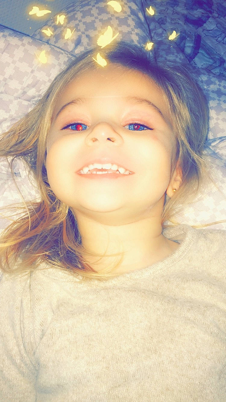 Mandy a rejoint le concours — aidez-le/la à gagner de superbes lots ! beauty, blond, cheek, child, child_model, chin, eye, eyebrow, face, facial_expression, forehead, hair, hairstyle, head, iris, joy, lip, nose, person, portrait