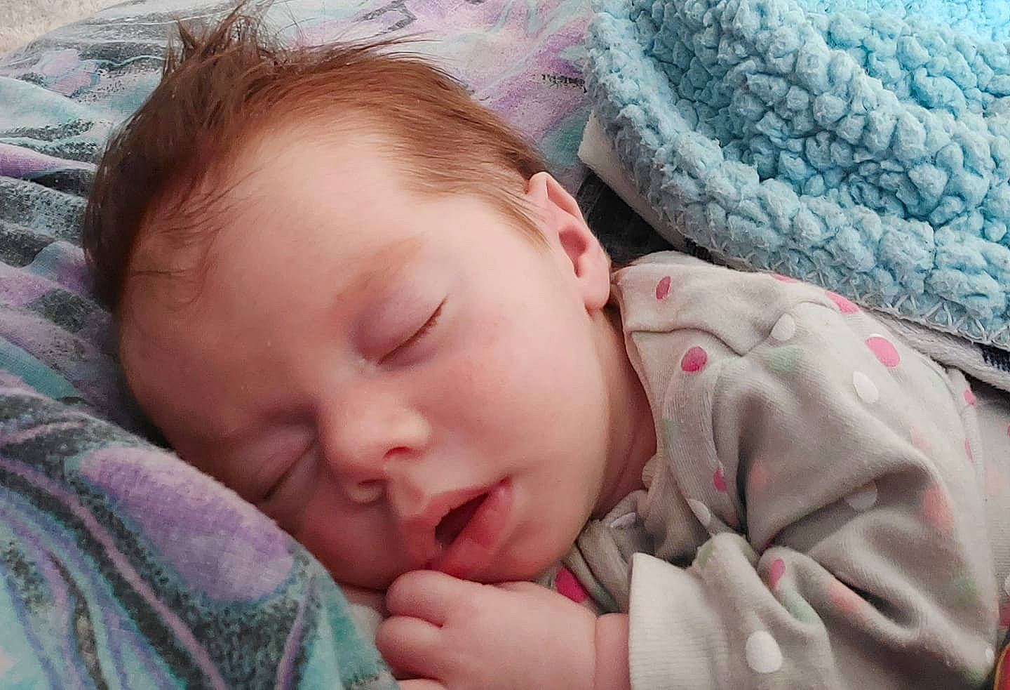 Anna-rose participe au concours pour gagner de l'argent avec cette photo : baby, baby_sleeping, baby_toddler_clothing, bedtime, cheek, child, chin, comfort, eyebrow, happy, head, linens, mammal, mouth, nap, nose, person, pink, skin, textile