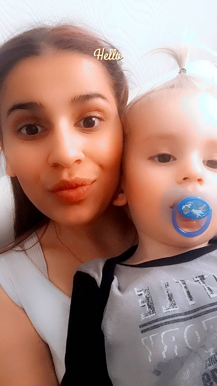 Souleyman participe au concours pour gagner de l'argent avec cette photo : baby_toddler_clothing, cheek, chin, cool, eye, eyebrow, eyelash, face, facial_expression, flash_photography, forehead, gesture, happy, iris, lip, neck, nose, person, skin, toddler