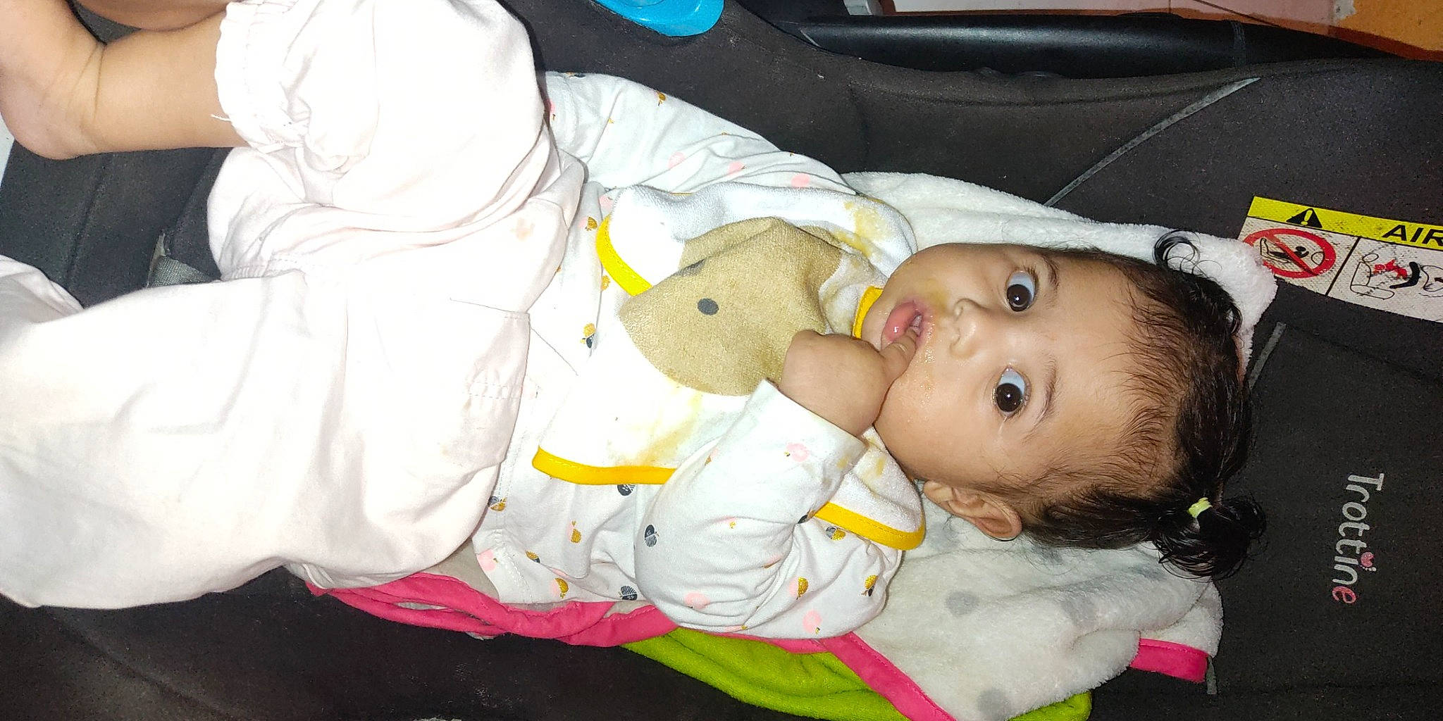 Nathisoa participe au concours pour gagner de l'argent avec cette photo : baby, baby_products, baby_sleeping, baby_toddler_clothing, baby_toys, cheek, child, comfort, fur, happy, linens, nap, nose, person, plush, room, sleep, stuffed_toy, textile, toddler