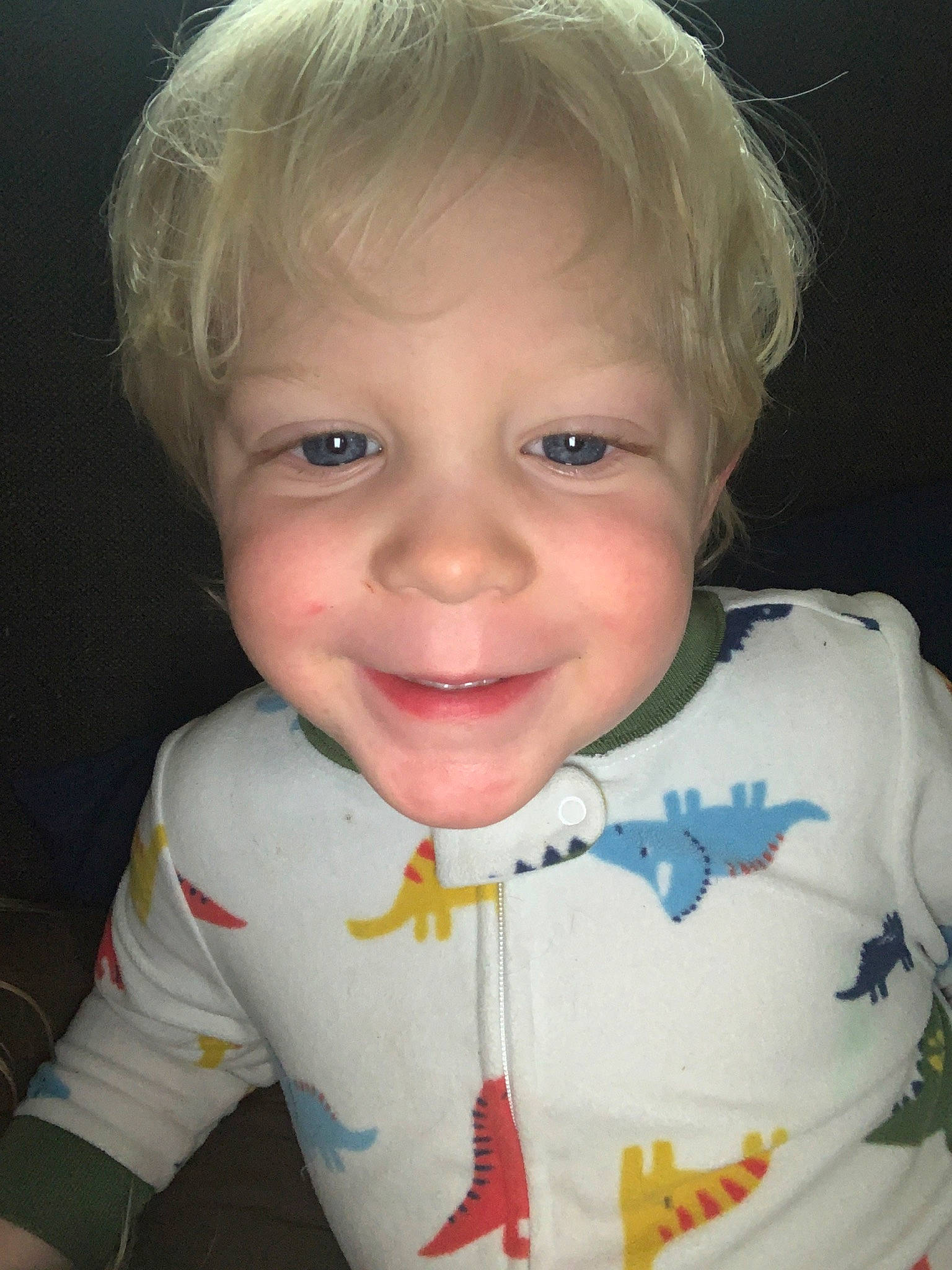 Justus is registered to the contest to win money with this photo: baby, blond, cheek, child, chin, eye, eyebrow, face, facial_expression, forehead, hair, hairstyle, head, iris, joy, lip, nose, organ, person, skin