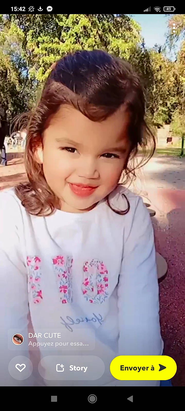 Taliya a rejoint le concours — aidez-le/la à gagner de superbes lots ! beauty, cheek, child, cool, eyelash, face, fun, grass, hairstyle, happy, joy, lip, nose, person, pink, plant, skin, sleeve, smile, summer