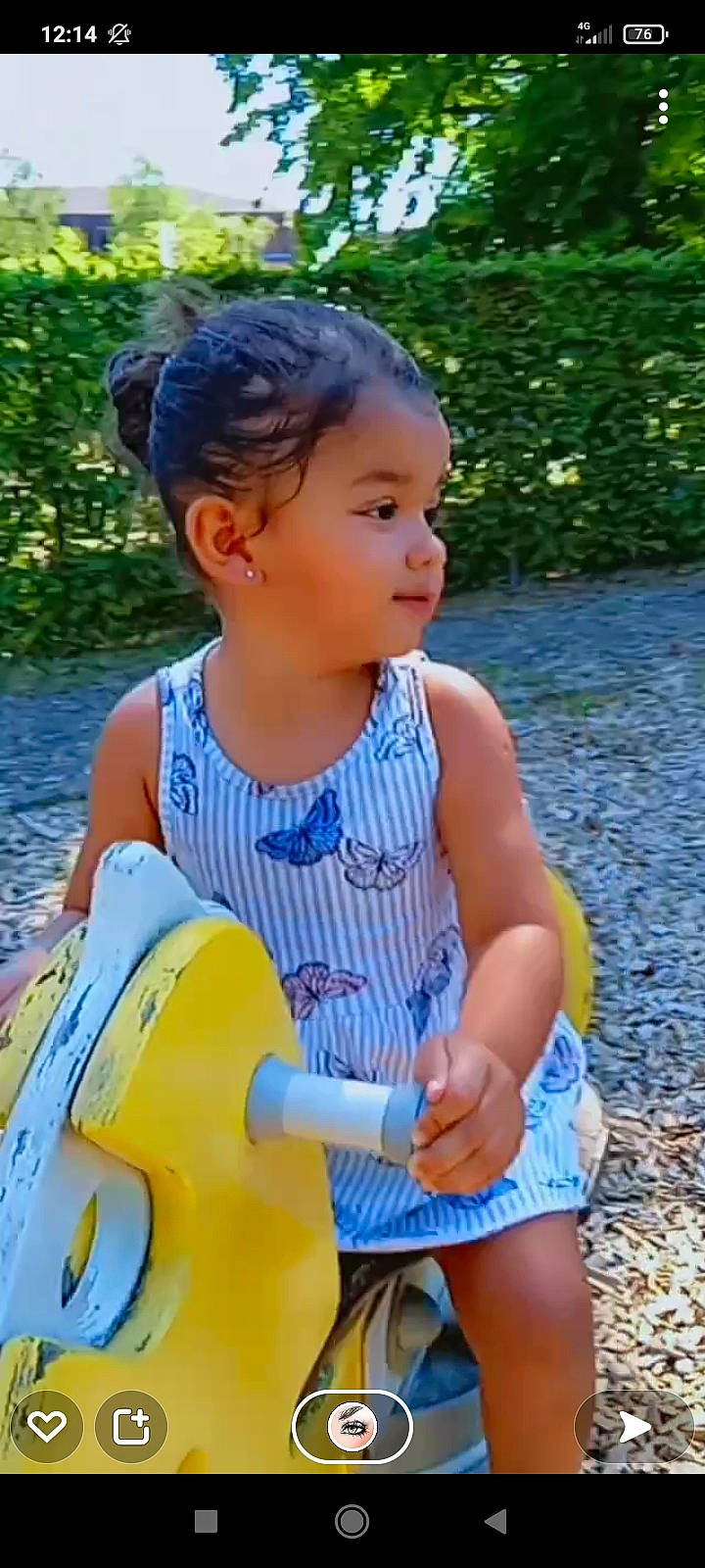 Taliya participe au concours pour gagner de l'argent avec cette photo : baby_products, baby_toddler_clothing, blue, child, dress, electric_blue, fun, grass, happy, leisure, people_in_nature, person, plant, play, recreation, riding_toy, sitting, summer, toddler, vacation