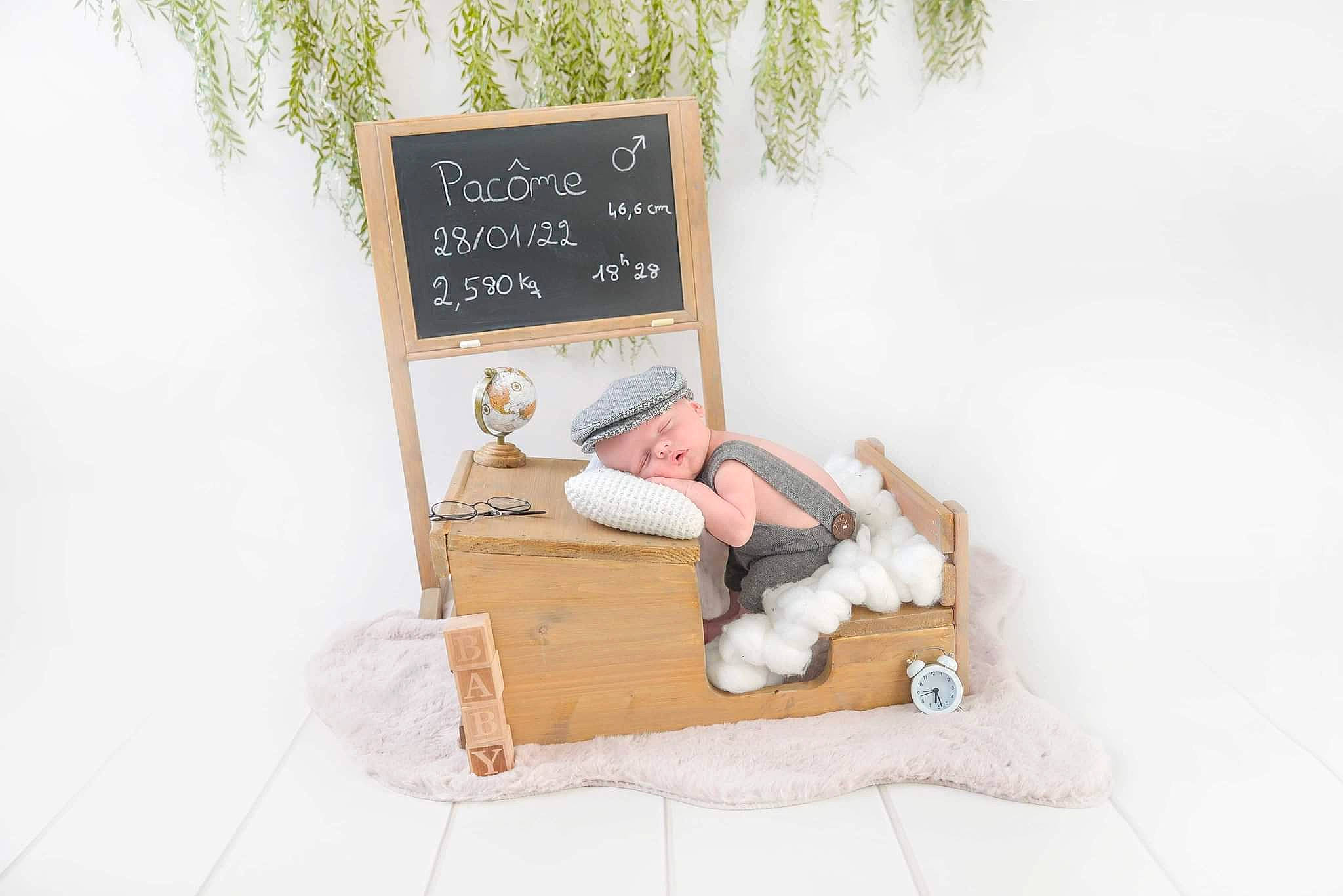 Pacôme participe au concours pour gagner de l'argent avec cette photo : chair, comfort, couch, font, grass, headwear, illustration, landscape, linens, outdoor_furniture, paper, paper_product, peach, person, publication, room, sitting, wood