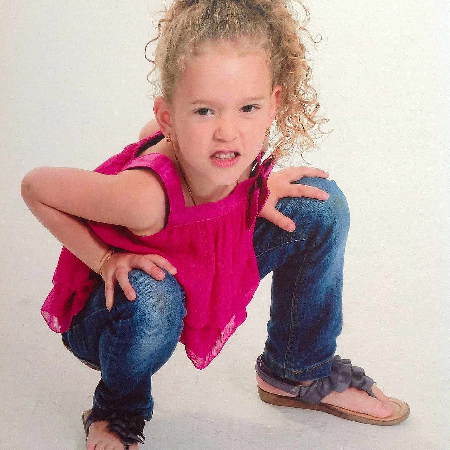 Emma a rejoint le concours — aidez-le/la à gagner de superbes lots !