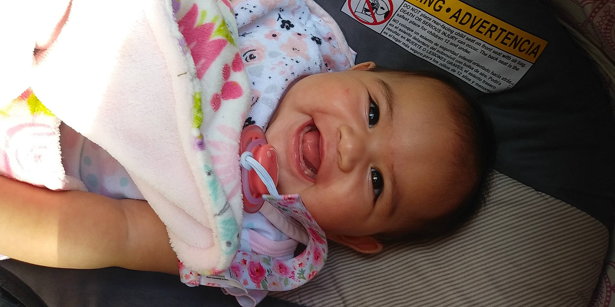 Azalea is registered to the contest to win money with this photo: baby, baby_toddler_clothing, cheek, chin, comfort, eye, eyebrow, face, finger, hand, happy, head, human_body, iris, lip, mouth, nose, person, skin, smile