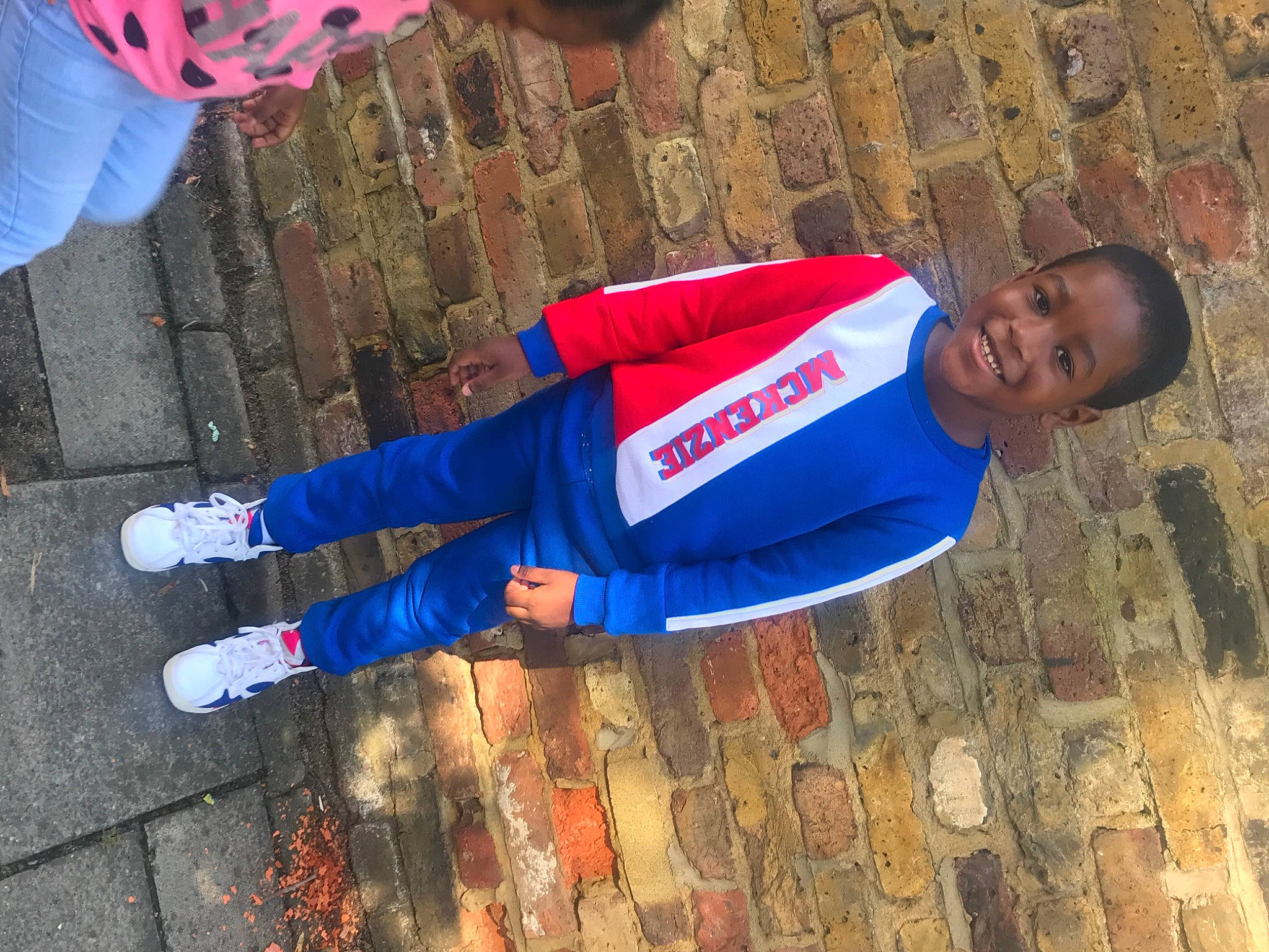 Taylor is registered to the contest to win money with this photo: joy, person