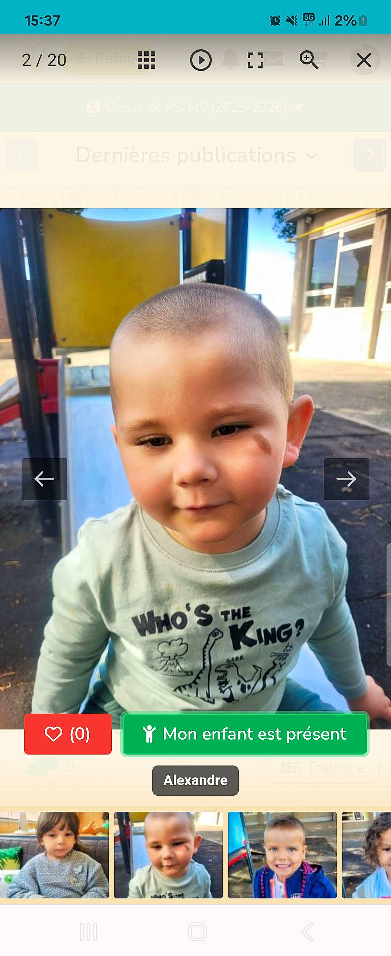 Alexandre a rejoint le concours — aidez-le/la à gagner de superbes lots ! boy, buzz_cut, casual_clothing, child, curious, cute, daylight, dinosaur, expression, face_paint, outdoor, park, person, playground, recreation, shirt, slide, smudge, toddler, young