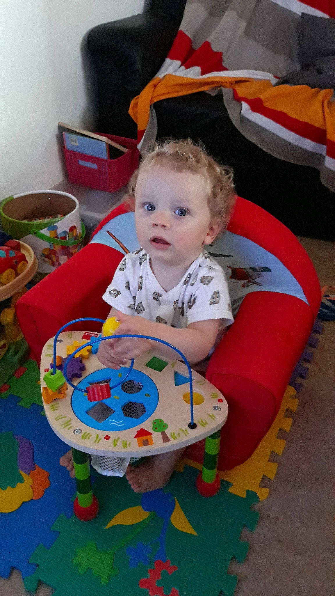 Noah a rejoint le concours — aidez-le/la à gagner de superbes lots ! baby, baby_products, baby_toys, child, person, play, product, toddler, toy