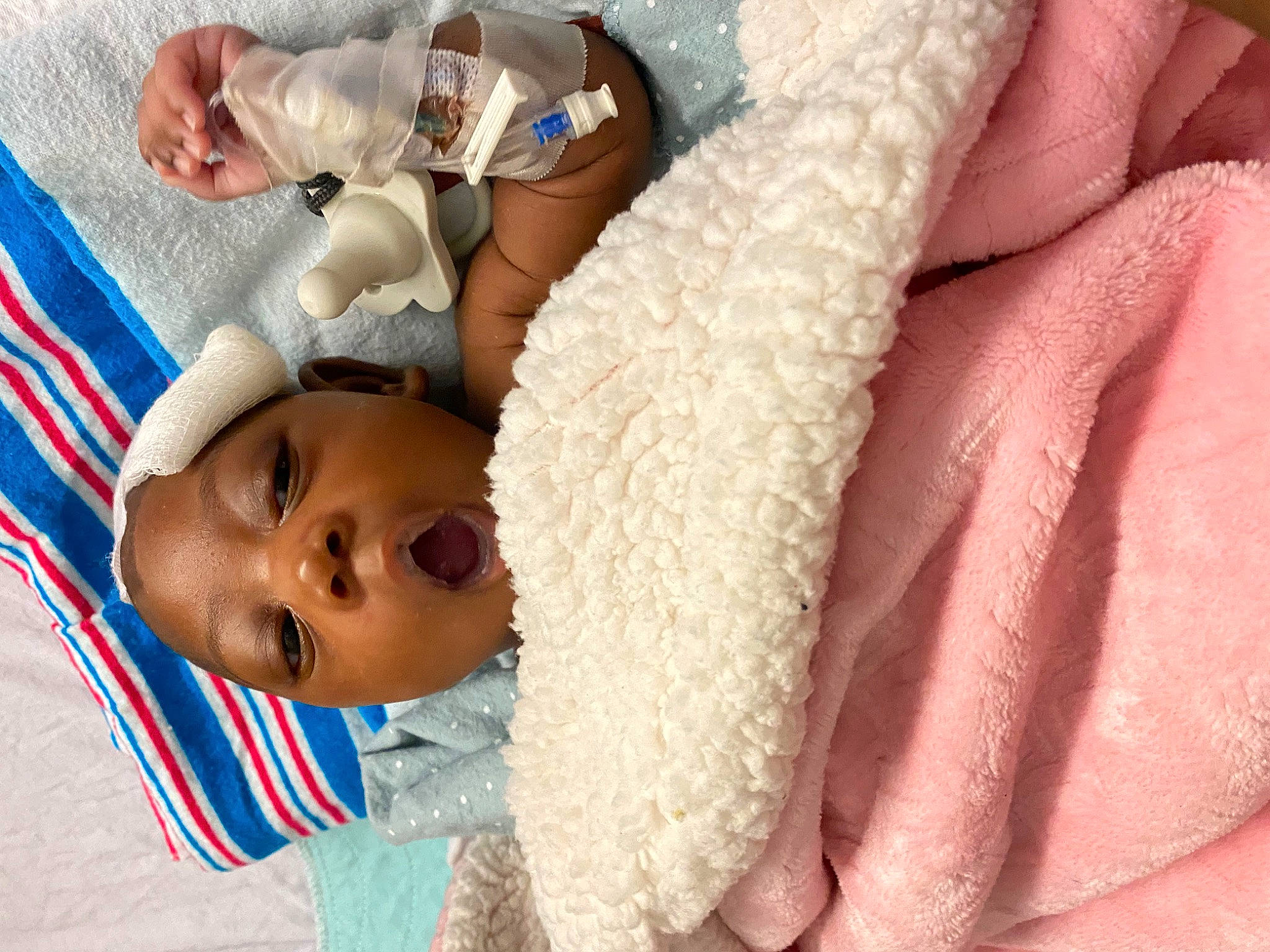 Maloni joined the competition — help win amazing prizes! baby, baby_products, baby_sleeping, baby_toddler_clothing, bedding, child, comfort, finger, gesture, happy, human_leg, linens, nail, pattern, person, skin, textile, thumb, toddler, wool