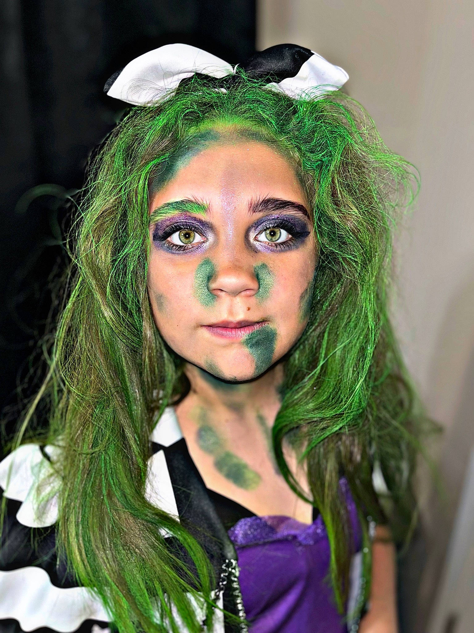 Ryleigh is registered to the contest to win money with this photo: artificial_hair_integrations, black_hair, cool, costume_hat, event, eyebrow, eyelash, fashion_design, fictional_character, flash_photography, fun, grass, green, headgear, headpiece, jewellery, long_hair, makeover, mask, person