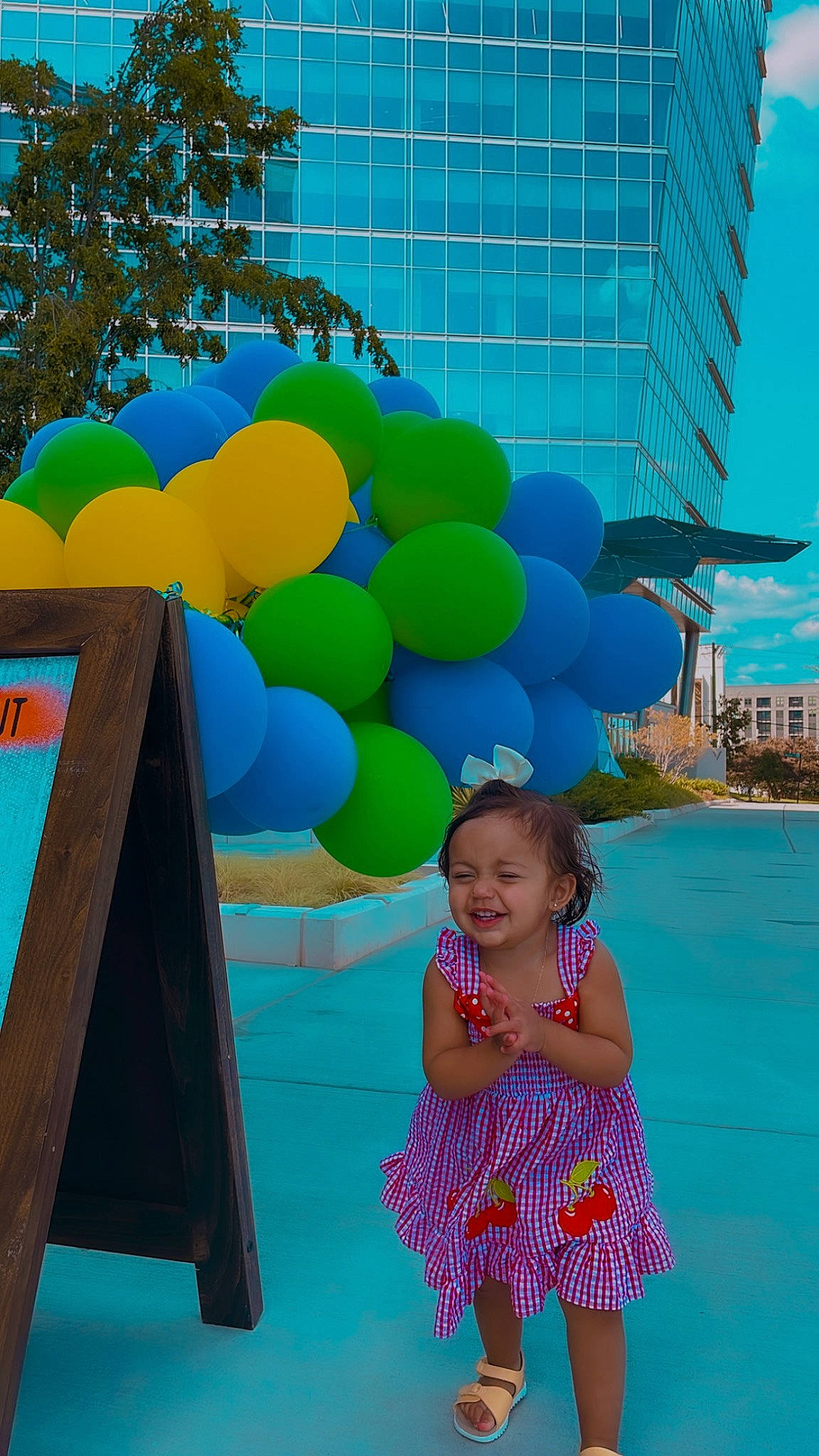 Haylee joined the competition — help win amazing prizes! aqua, azure, balloon, beauty, blue, fun, green, happy, leisure, light, magenta, morning, nature, person, photograph, pink, public_space, summer, toddler, travel