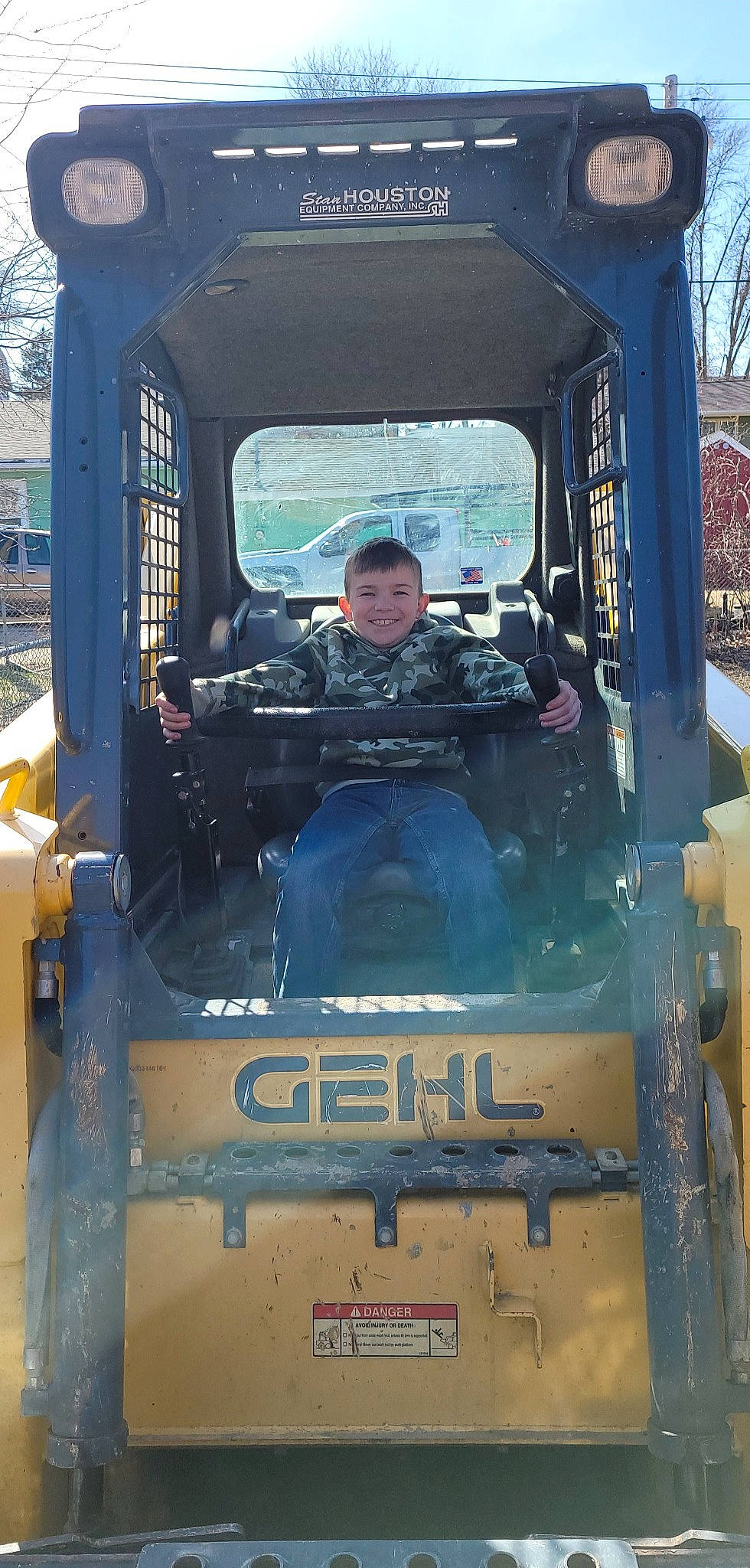 Logan joined the competition — help win amazing prizes! auto_part, automotive_design, automotive_exterior, automotive_tire, automotive_wheel_system, automotive_window_part, bumper, commercial_vehicle, fender, gas, glass, helmet, hood, joy, mode_of_transport, motor_vehicle, person, personal_protective_equipment, sunglasses, vehicle