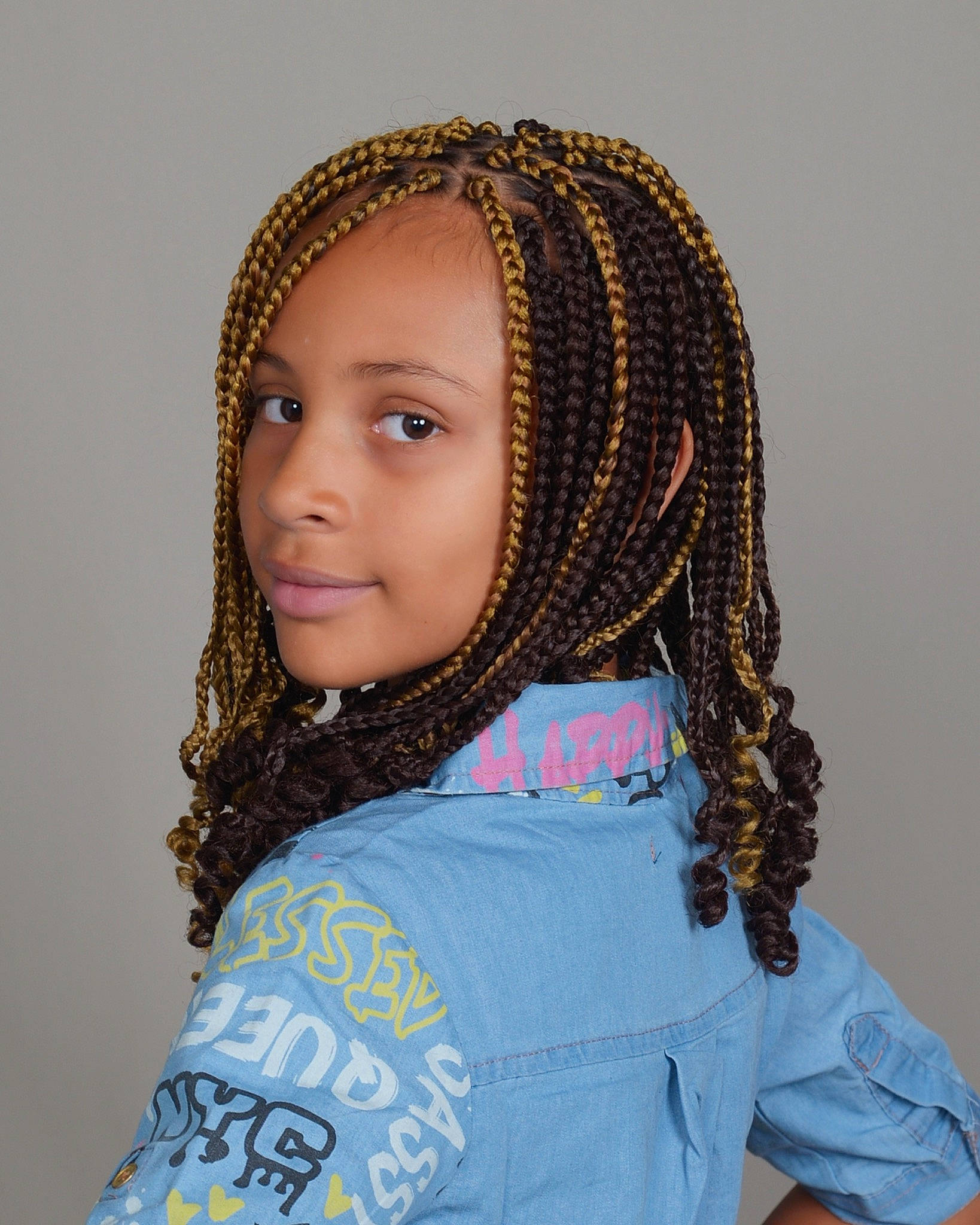 Keondra is registered to the contest to win money with this photo: black_hair, braid, chin, cool, cornrows, dreadlocks, electric_blue, event, eyebrow, fashion_accessory, fashion_design, hair_accessory, happy, jewellery, long_hair, neck, person, sleeve, smile, wool