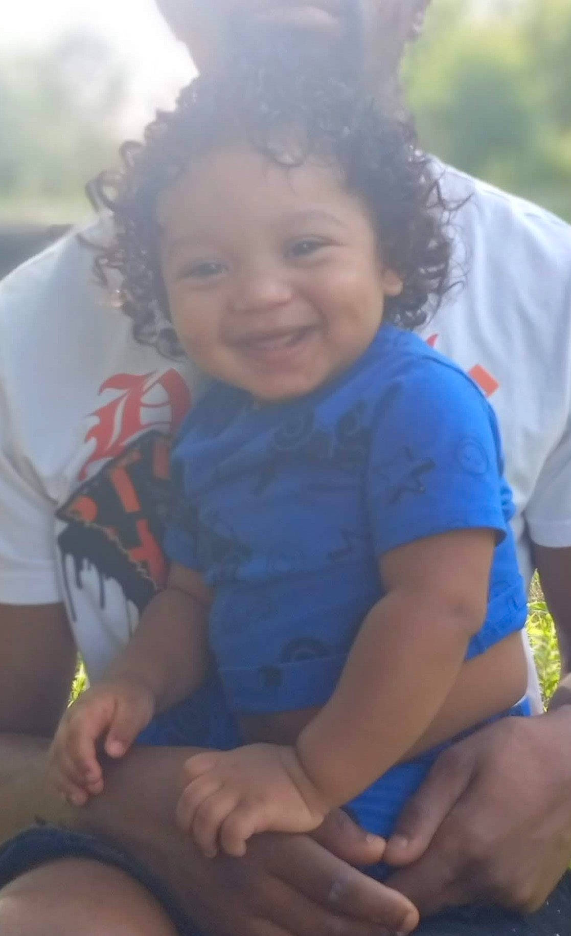 Vincent Jr is registered to the contest to win money with this photo: child, eye, face, facial_expression, fun, grass, hairstyle, happy, human_body, joy, leisure, mouth, people_in_nature, person, plant, shorts, skin, smile, t_shirt, thigh