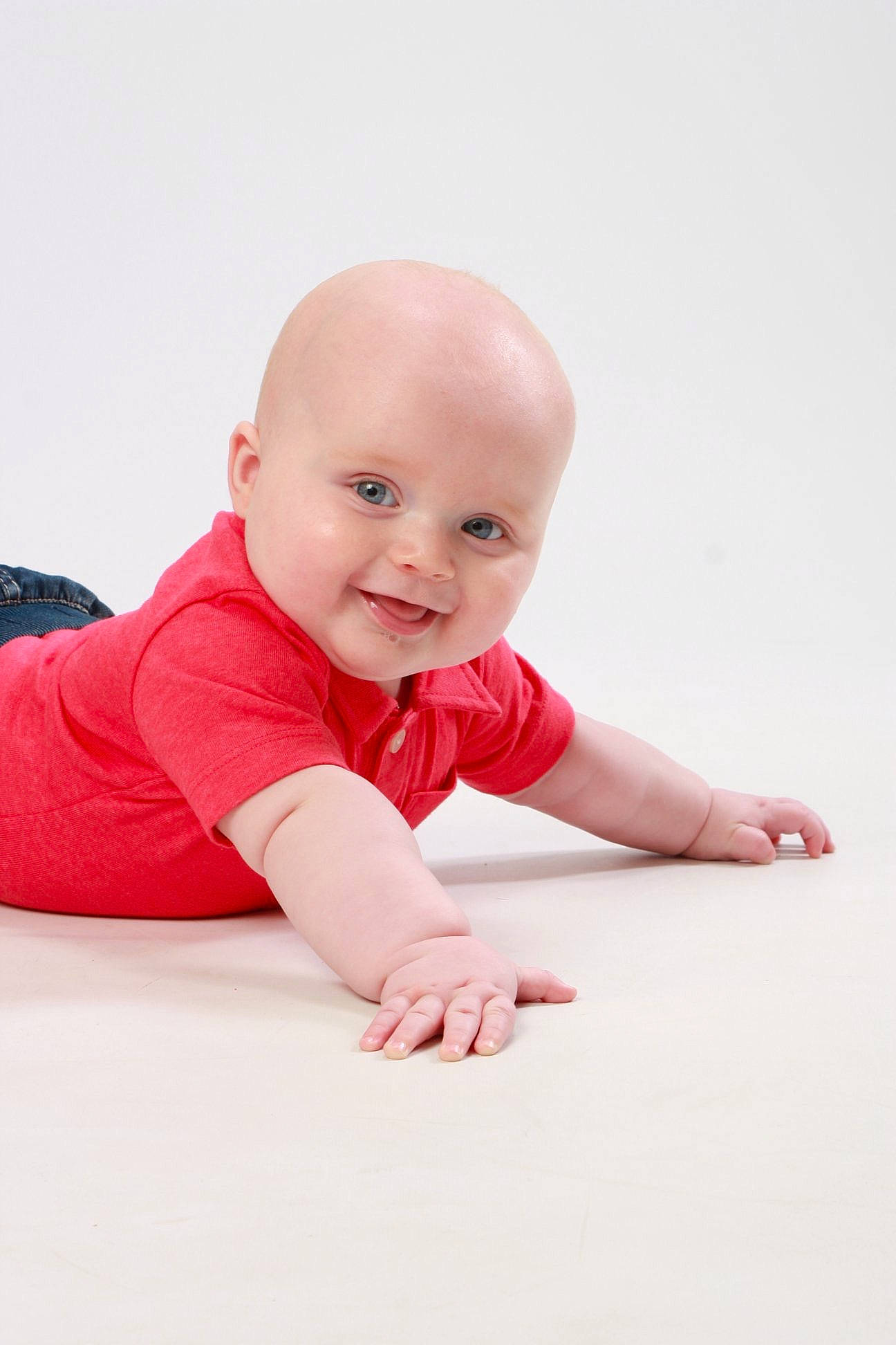 Braeden joined the competition — help win amazing prizes! arm, baby, baby_crawling, baby_toddler_clothing, child, child_model, crawling, joy, person, photography, pink, portrait, portrait_photography, sitting, skin, toddler, tummy_time