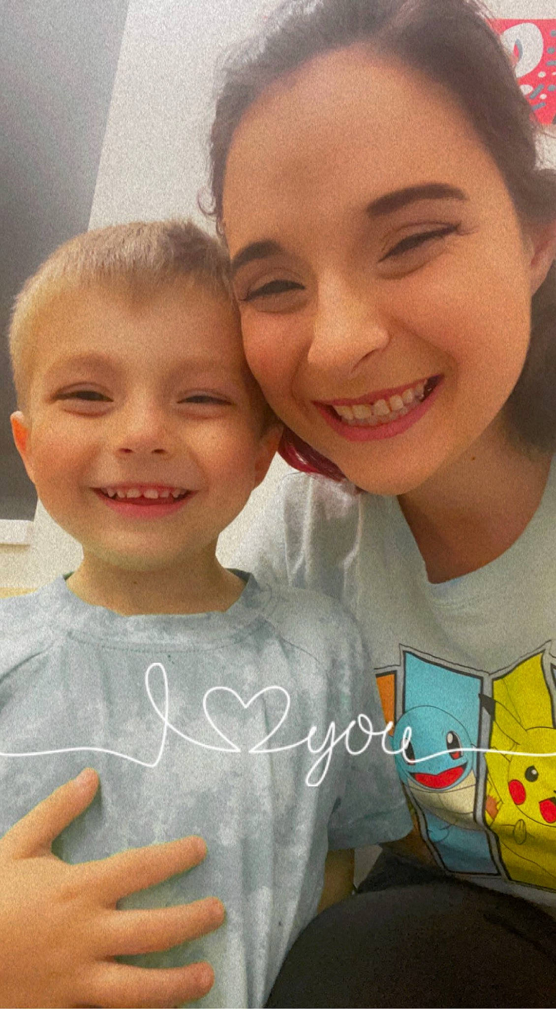 Aiden is registered to the contest to win money with this photo: cheek, chin, eyebrow, facial_expression, finger, forehead, gesture, hairstyle, handwriting, happy, human, iris, joy, lip, muscle, nose, organ, person, shirt, skin