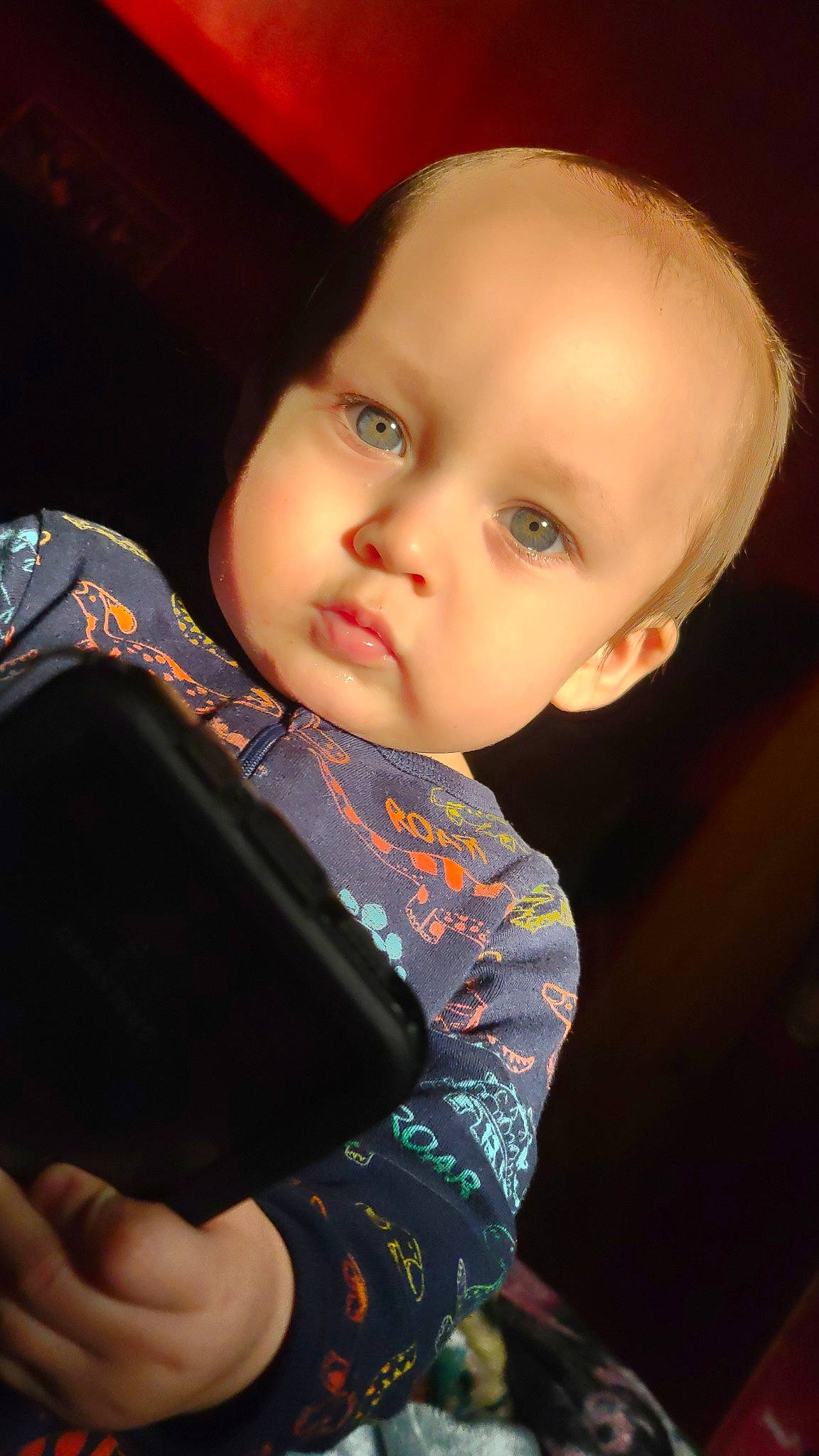 Giovanny is registered to the contest to win money with this photo: baby, chest, child, elbow, electric_blue, finger, flash_photography, fun, happy, human_body, lip, neck, pattern, person, personal_protective_equipment, portrait_photography, shoulder, sitting, sleeve, t_shirt