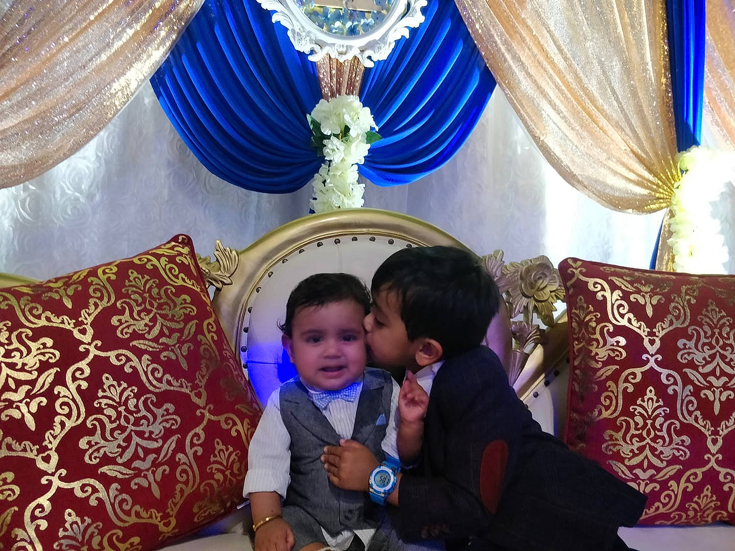 Ritham is registered to the contest to win money with this photo: blue, child, event, family, fun, furniture, house, interior_design, people, person, room, smile, toddler, vacation