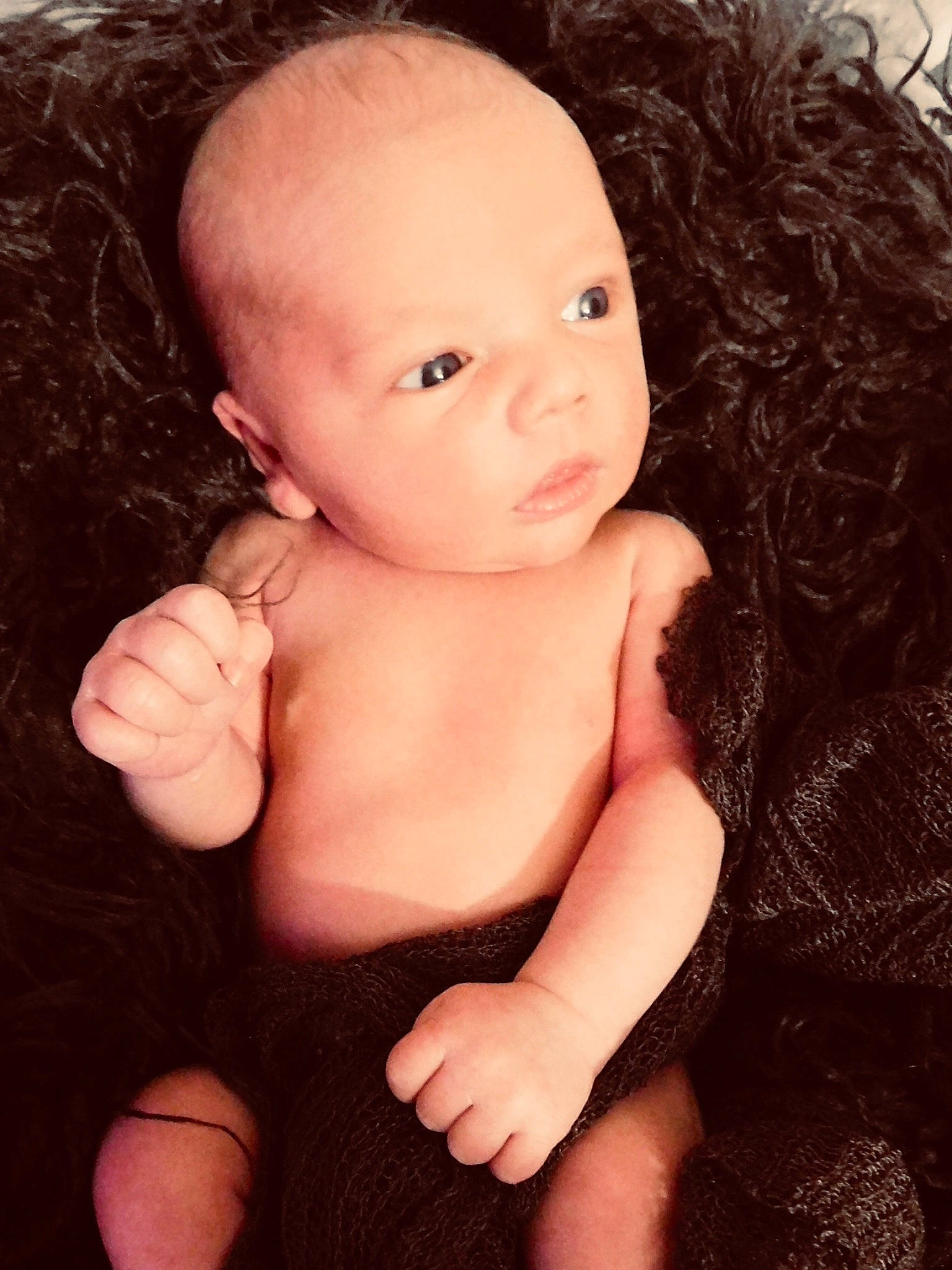 Jensen is registered to the contest to win money with this photo: arm, cheek, chin, ear, eye, eyebrow, eyelash, face, facial_expression, finger, flash_photography, gesture, hand, iris, lip, mouth, neck, nose, person, shoulder