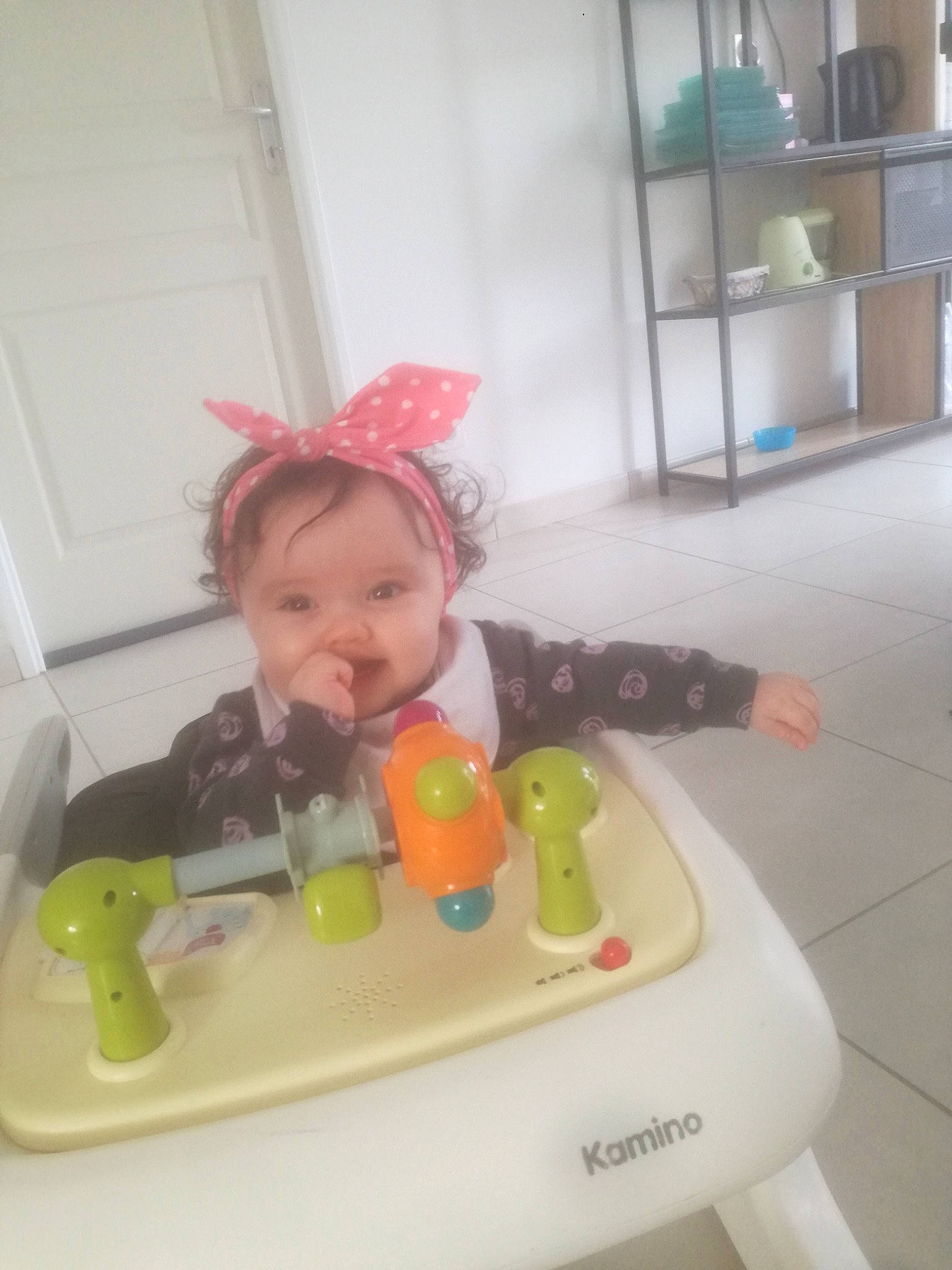 Maïwenn a rejoint le concours — aidez-le/la à gagner de superbes lots ! baby_products, bathtub, cake, child, person, play, plumbing_fixture, product, toddler, torte, toy