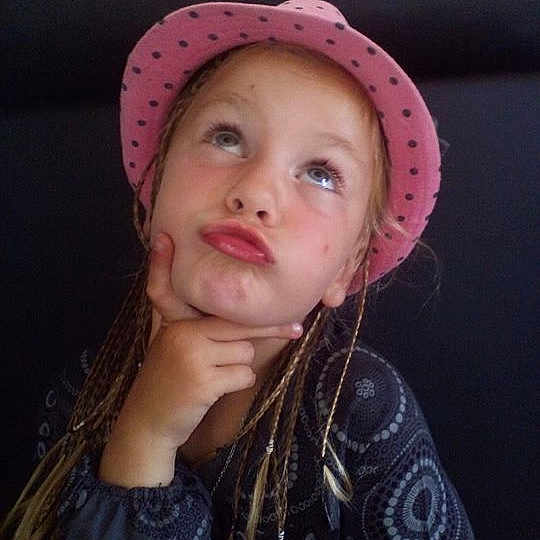 Aelys participe au concours pour gagner de l'argent avec cette photo :