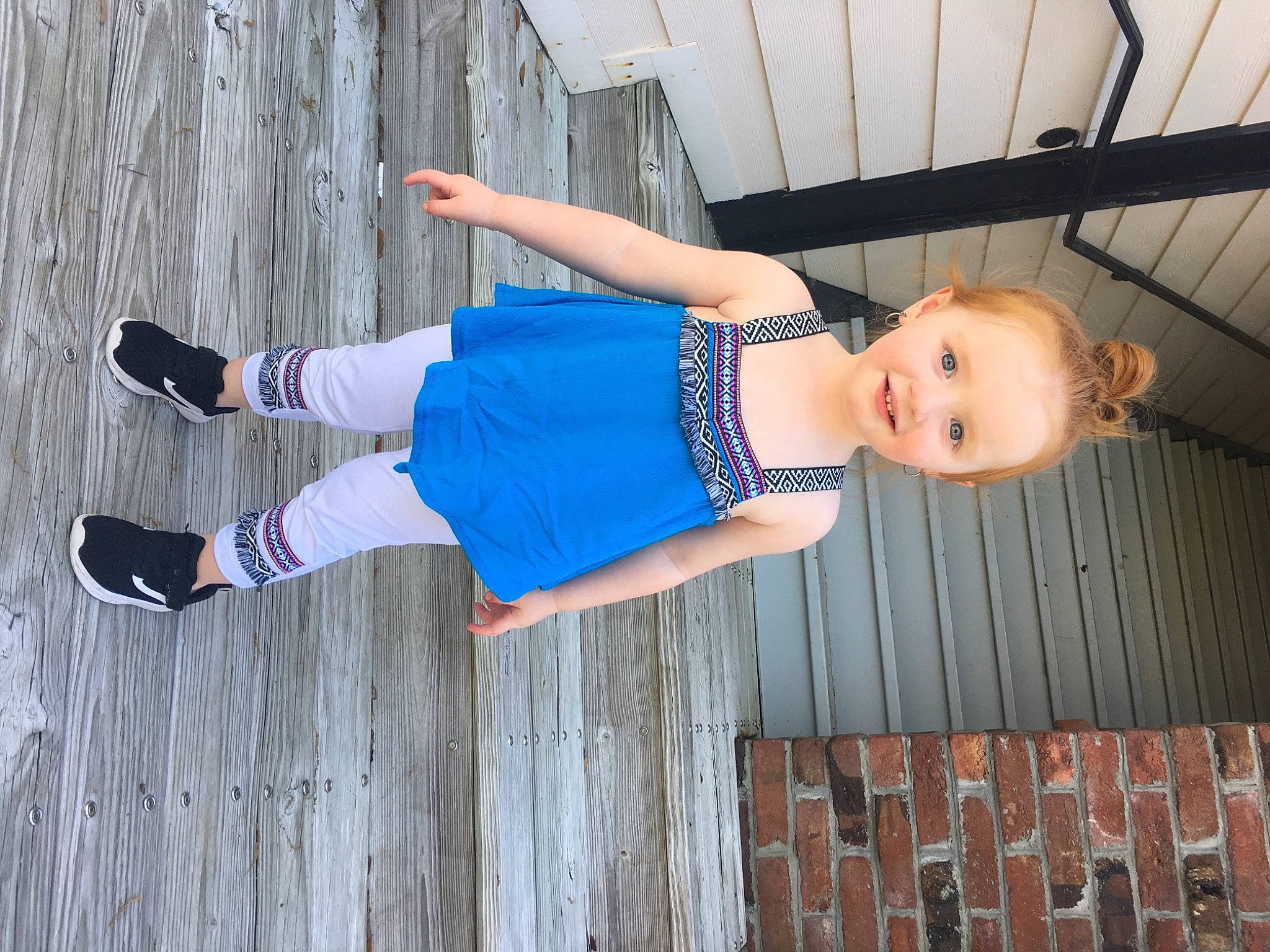 Alexia is registered to the contest to win money with this photo: abdomen, ankle, baby, baby_toddler_clothing, blond, calf, child, child_model, elbow, foot, human_leg, joy, outdoor_shoe, person, sandal, sock, street_fashion, toddler, trunk, waist