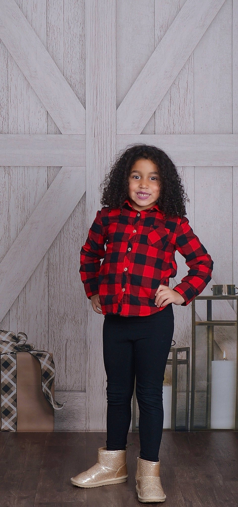 Madeline is registered to the contest to win money with this photo: clothing, collar, eye, facial_expression, fashion, flash_photography, hair, hairstyle, head, human_body, joy, knee, leg, neck, person, plaid, shoulder, sleeve, standing, tartan