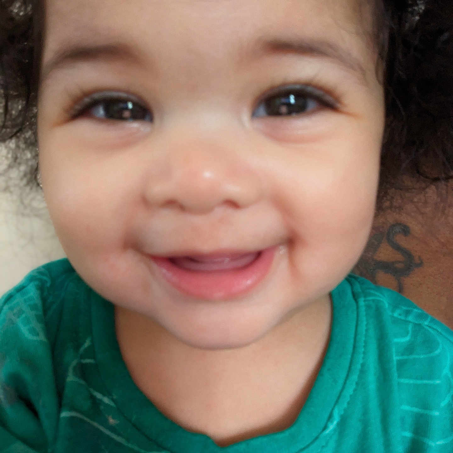 Blesses is registered to the contest to win money with this photo: accessories, baby, babylaughing, bodypart, clothing, dress, earring, face, happy, head, jewelry, laughing, mouth, person, photography, portrait, selfie, smile, t_shirt, teeth