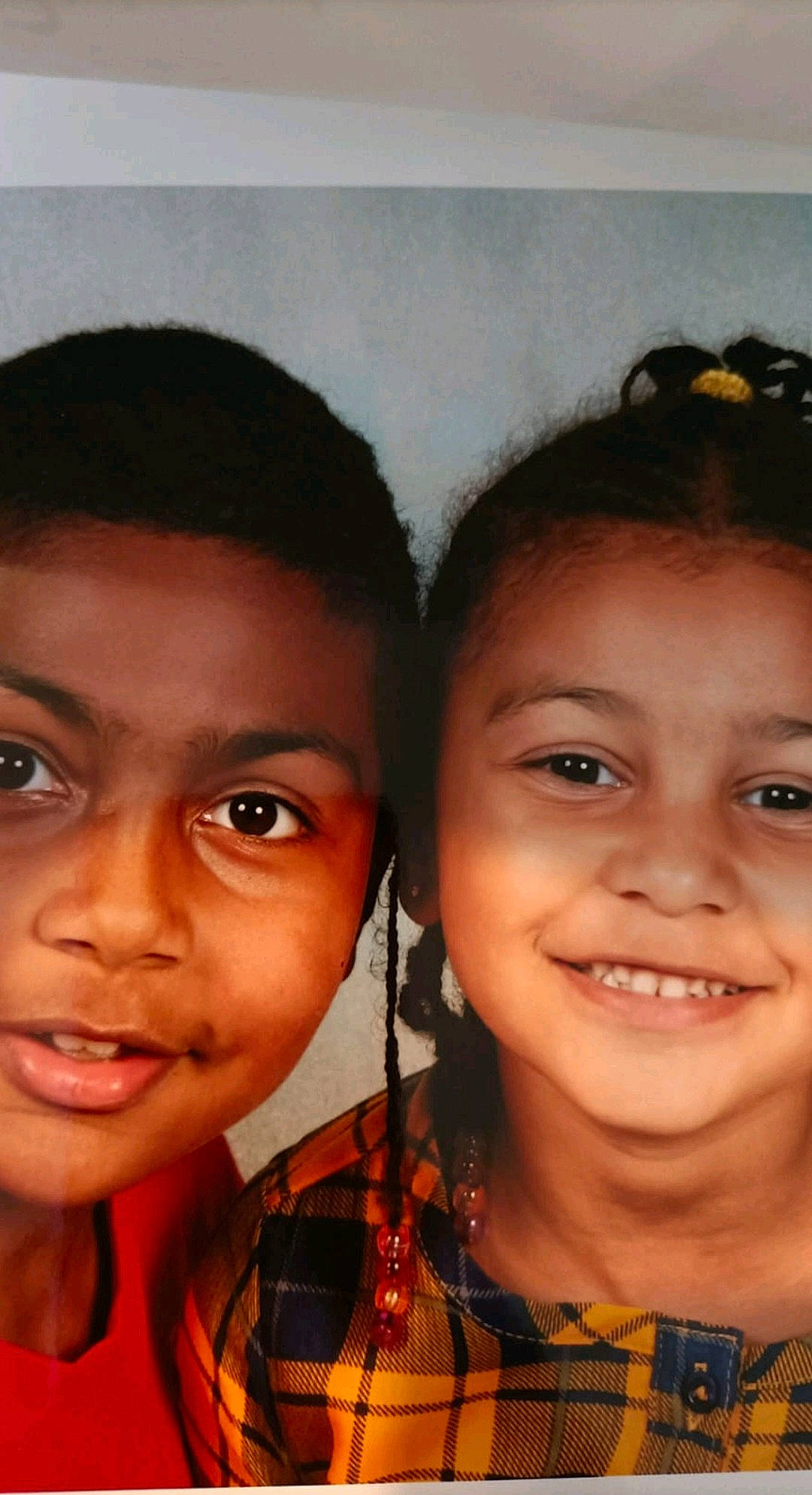 Daniel a rejoint le concours — aidez-le/la à gagner de superbes lots ! adaptation, black_hair, cheek, chin, cool, eye, eyebrow, eyelash, face, forehead, friendship, fun, hairstyle, happy, head, iris, joy, lip, nose, person