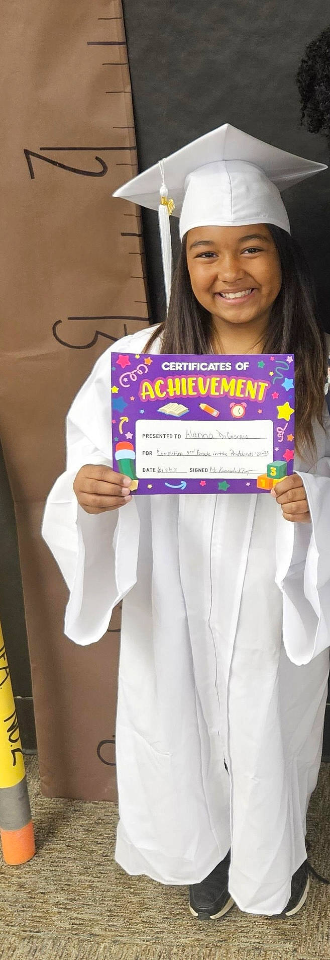 Alanna is registered to the contest to win money with this photo: electric_blue, event, fashion_accessory, fashion_design, font, formal_wear, handwriting, happy, headwear, jewellery, joy, magenta, person, purple, sleeve, smile, sportswear, t_shirt, uniform, white