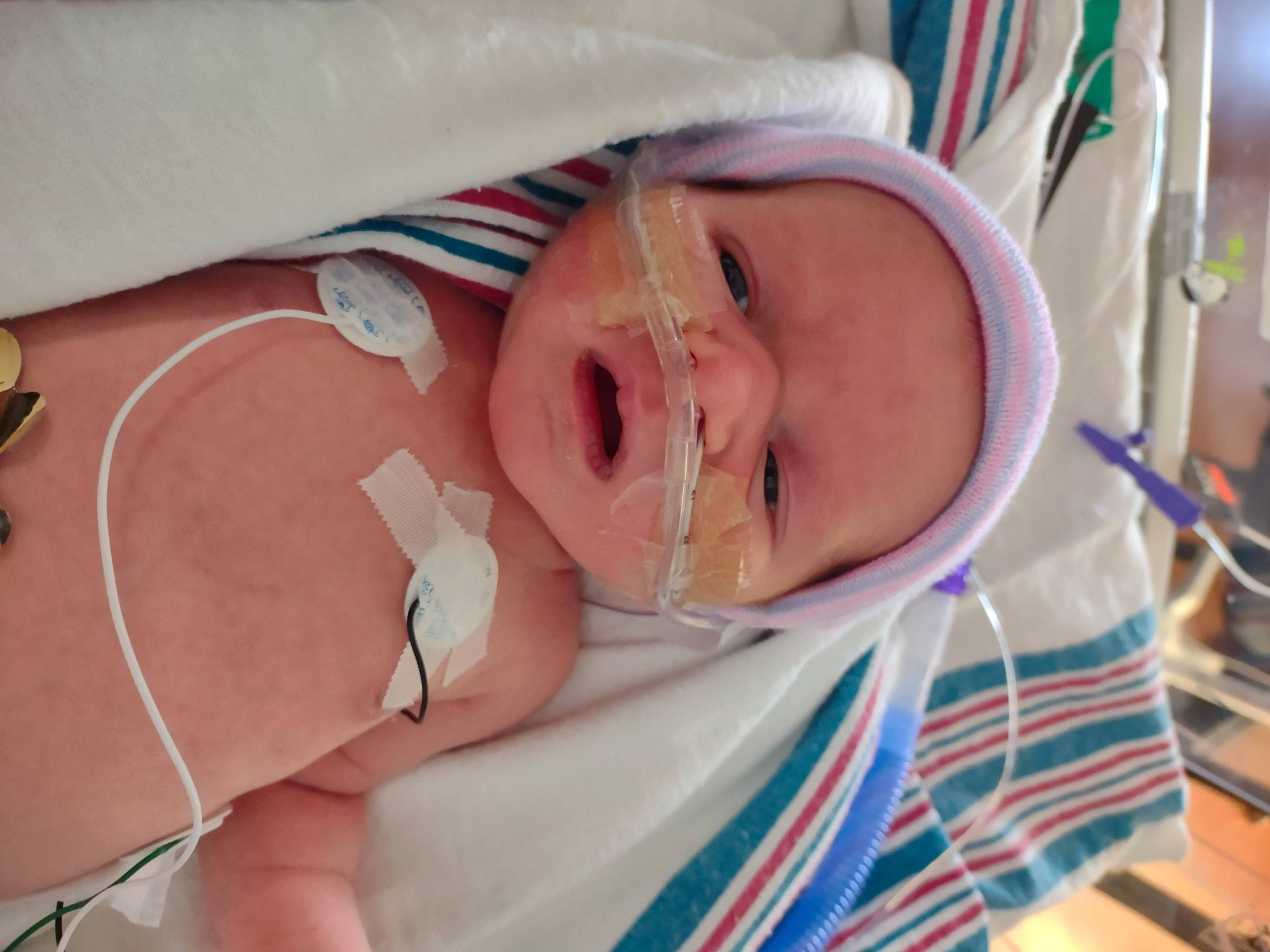 Helen joined the competition — help win amazing prizes! baby, baby_products, baby_safety, baby_toddler_clothing, birth, child, childbirth, comfort, event, hat, hospital, linens, medical_equipment, mouth, nose, person, room, skin, smile, thumb