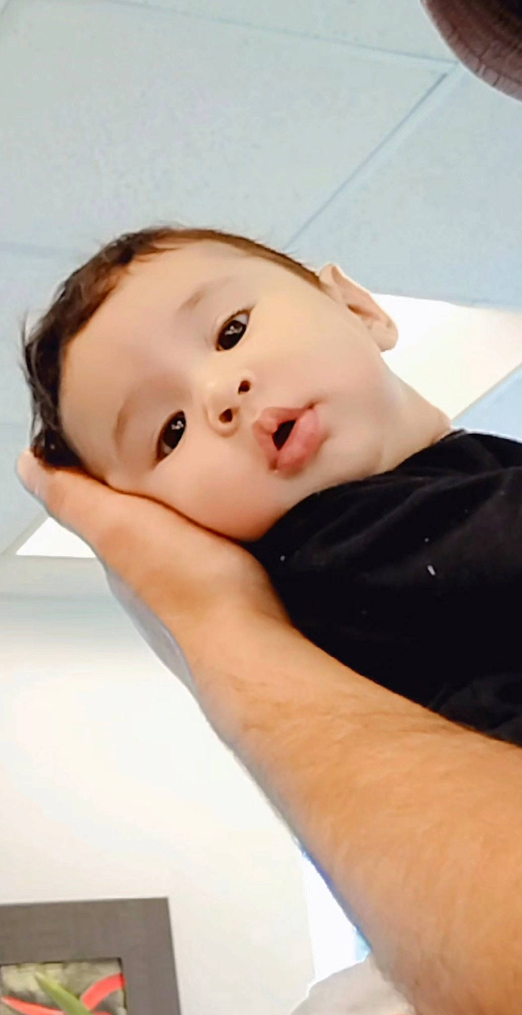 Andrés is registered to the contest to win money with this photo: baby, baby_toddler_clothing, cheek, child, comfort, elbow, eyelash, flash_photography, fun, gesture, happy, jaw, lip, no_expression, person, portrait_photography, sleeve, smile, toddler