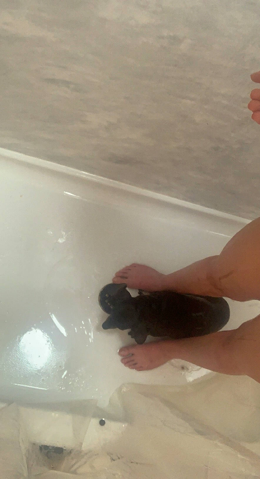 Sweetie Pie joined the competition — help win amazing prizes! ankle, barefoot, bathing, bathtub, composite_material, finger, fluid, foot, nail, thumb, tile, toe