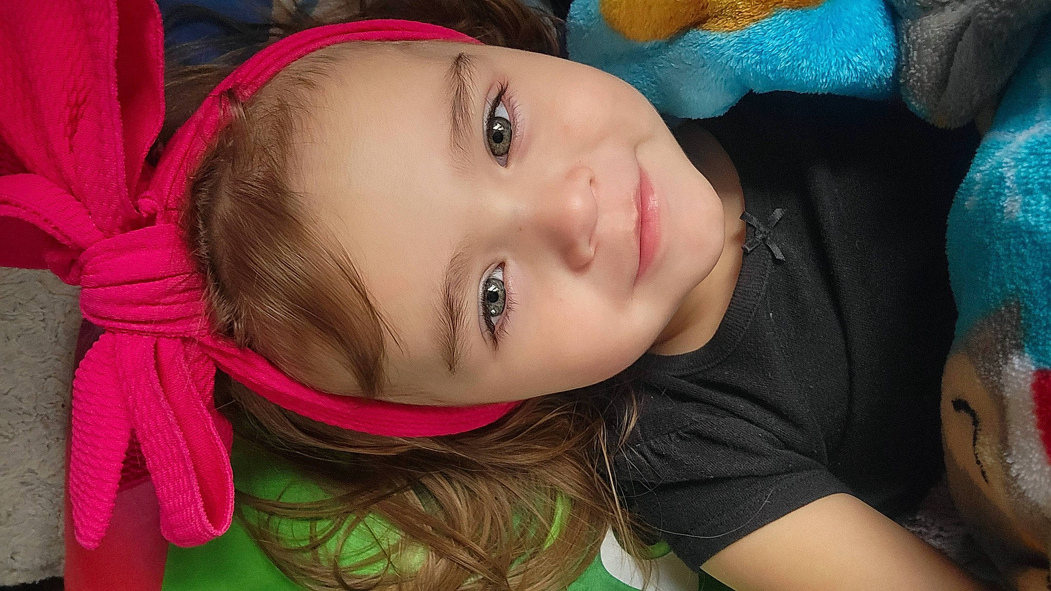 Leslie is registered to the contest to win money with this photo: black_hair, cheek, cool, eye, eyebrow, eyelash, fashion_accessory, flash_photography, fun, happy, iris, joy, lip, long_hair, magenta, mouth, neck, nose, person, skin