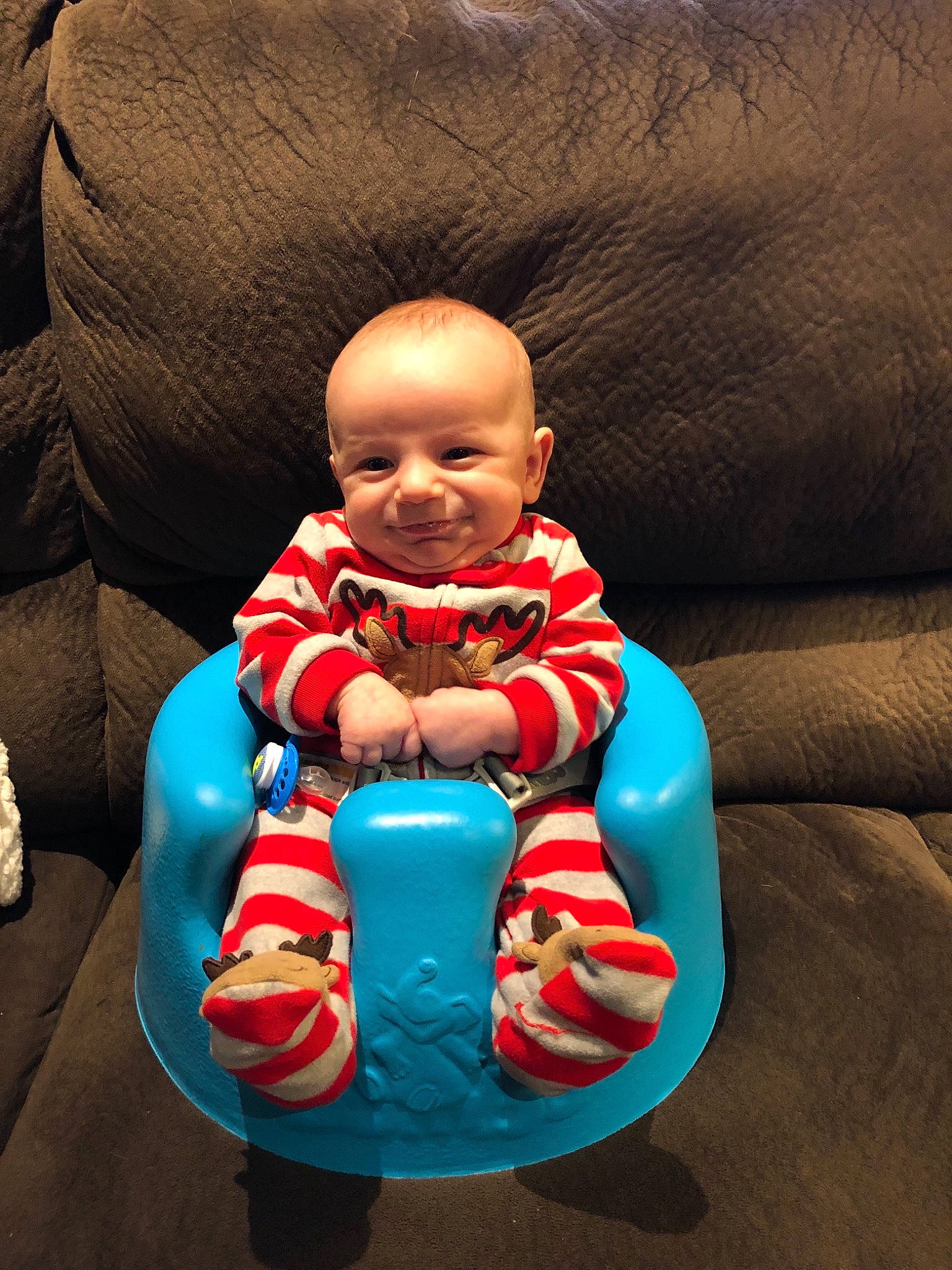 Mavryk is registered to the contest to win money with this photo: baby, child, headwear, person, play, sitting, toddler