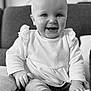 Aria a rejoint le concours — aidez-le/la à gagner de superbes lots ! baby, babylaughing, bodypart, clothing, couch, cushion, face, finger, furniture, hand, happy, head, homedecor, laughing, pants, person, photography, portrait, sitting, smile