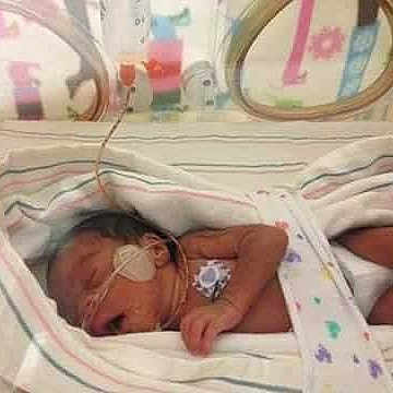 Jaylaa D Boatman is registered to the contest to win money with this photo: baby, baby_products, bedding, bedtime, child, childbirth, comfort, event, hospital, infant_bed, linens, medical_equipment, mirror, patient, product, room, service, skin, textile, toddler