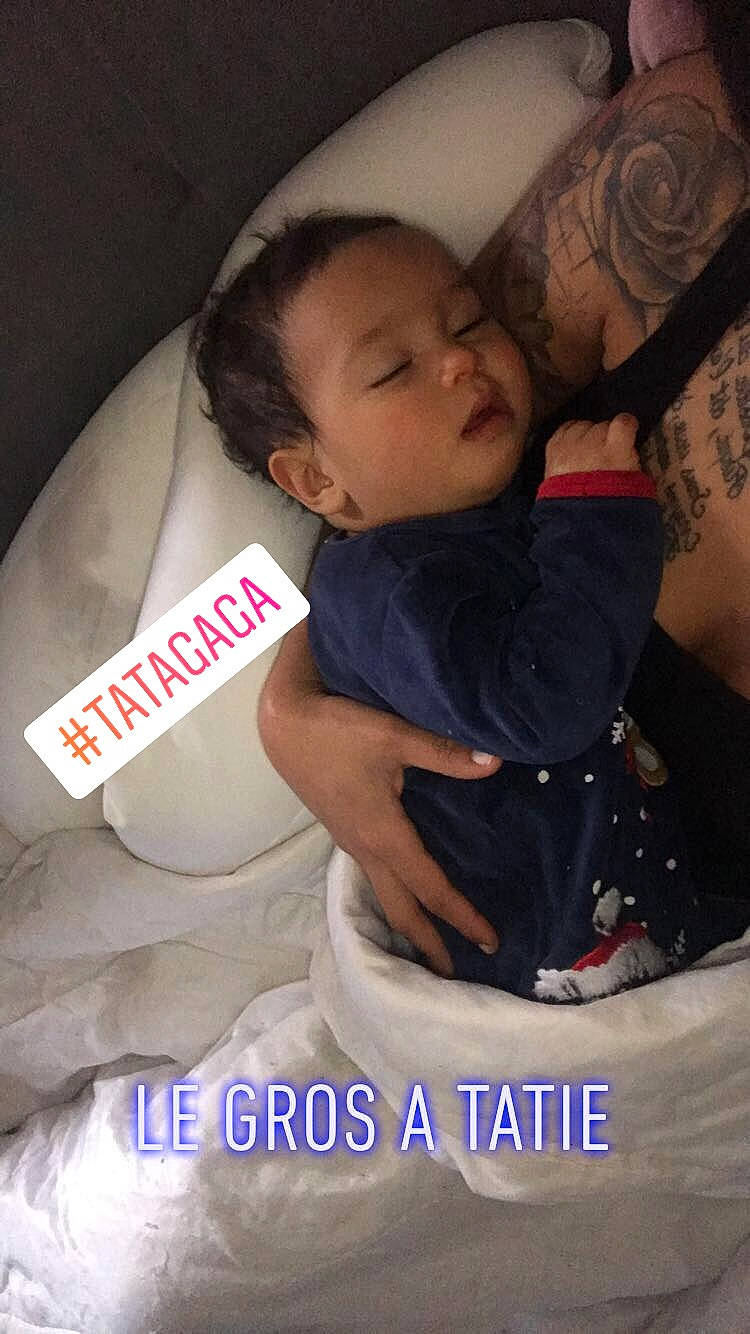 Layvin a rejoint le concours — aidez-le/la à gagner de superbes lots ! arm, child, person, photo_caption, toddler