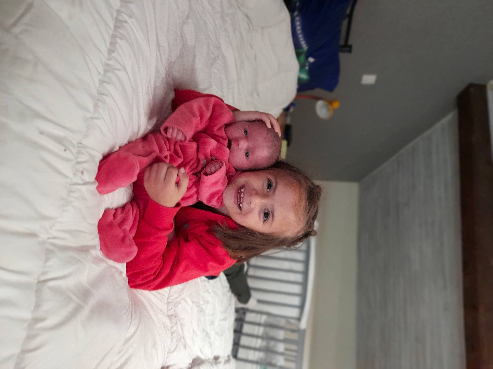 Hayley participe au concours pour gagner de l'argent avec cette photo : baby, baby_products, baby_toddler_clothing, bedtime, comfort, event, fun, happy, human_body, joy, leg, linens, magenta, mouth, nap, nose, person, pink, purple, room