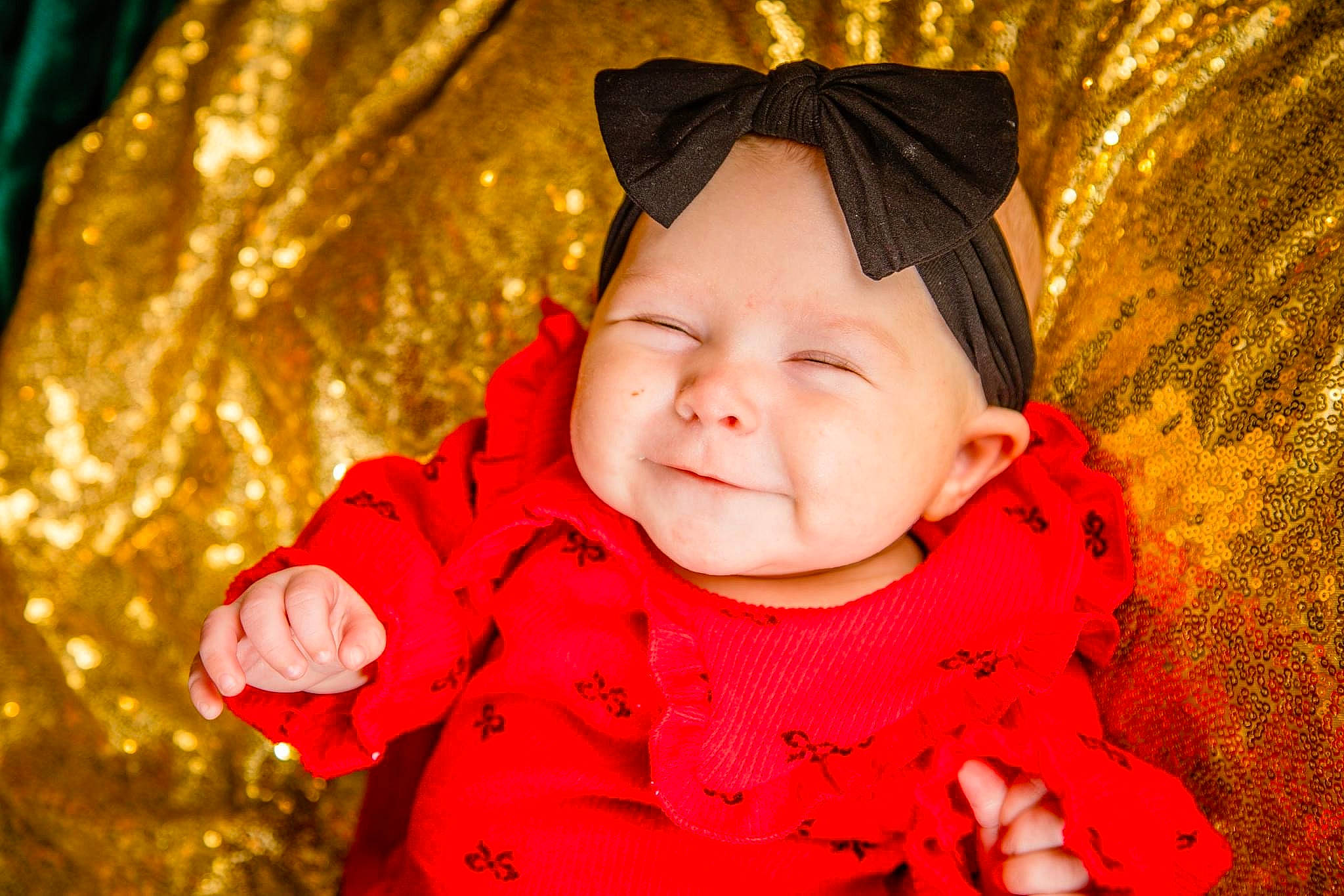 Brystol is registered to the contest to win money with this photo: baby, baby_toddler_clothing, cap, cheek, child, eye, flash_photography, fun, grass, happy, head, lip, nose, orange, people_in_nature, person, pink, plant, smile, toddler